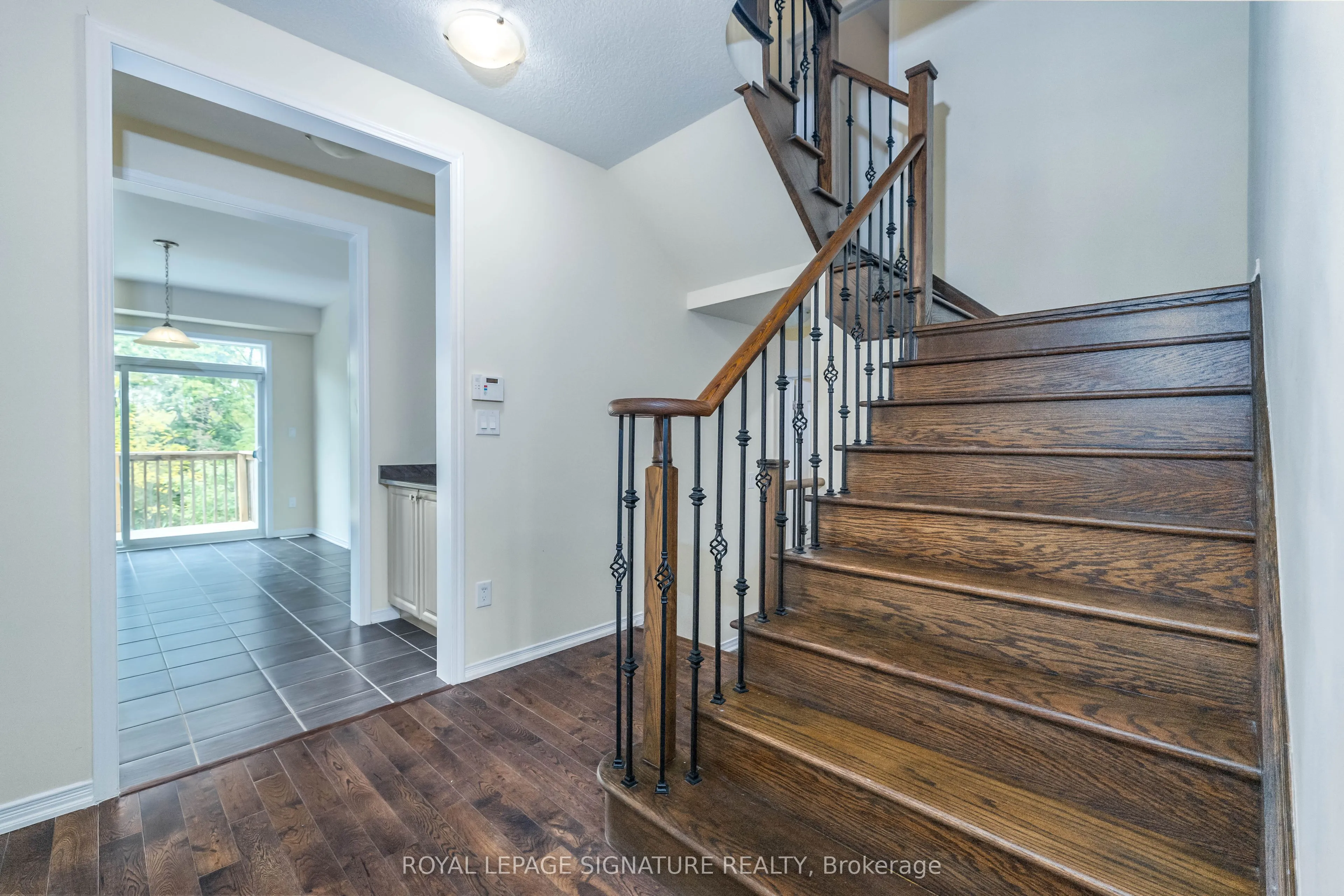11 Fleming Crescent