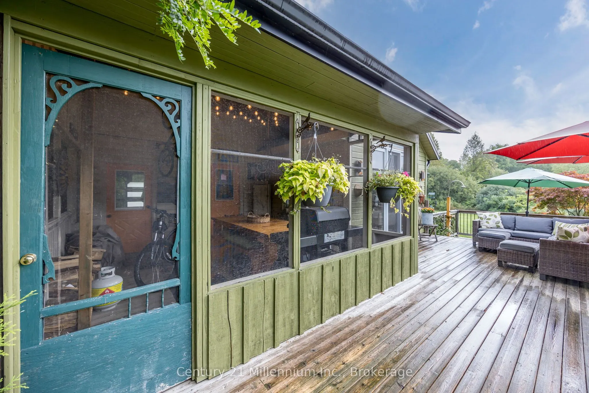 265716 25th Side Road