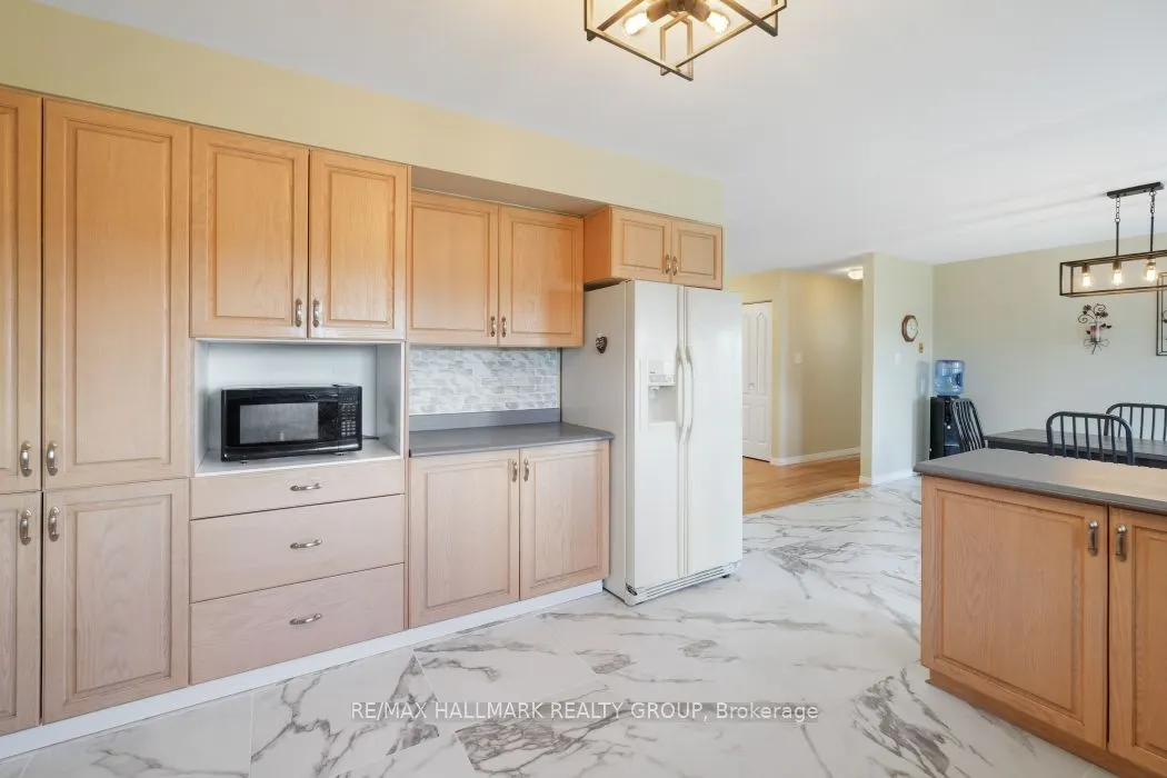 3983 Woodkilton Road