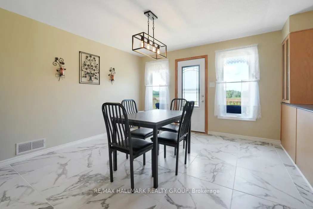 3983 Woodkilton Road