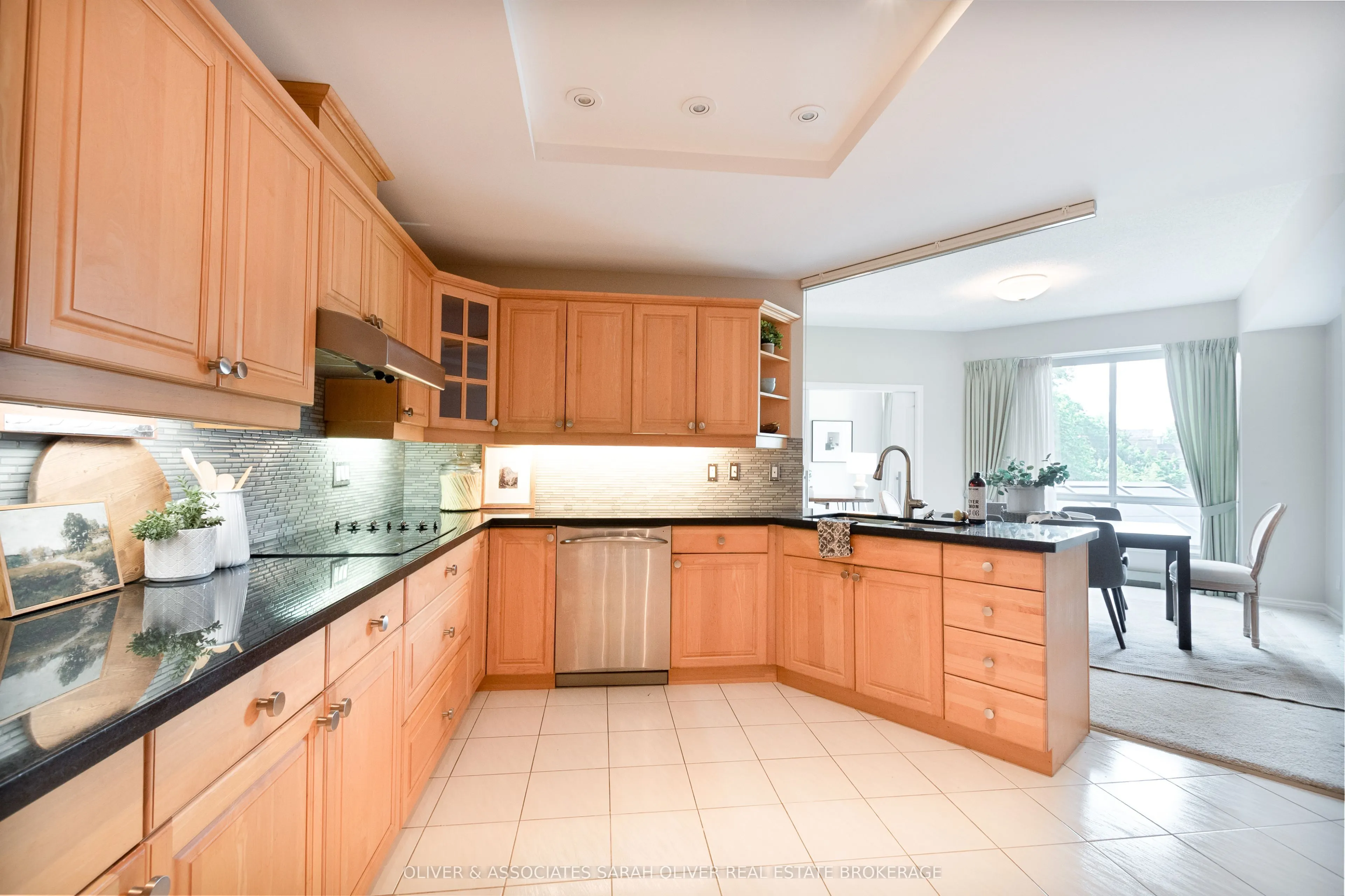 250 Sydenham Street, #210