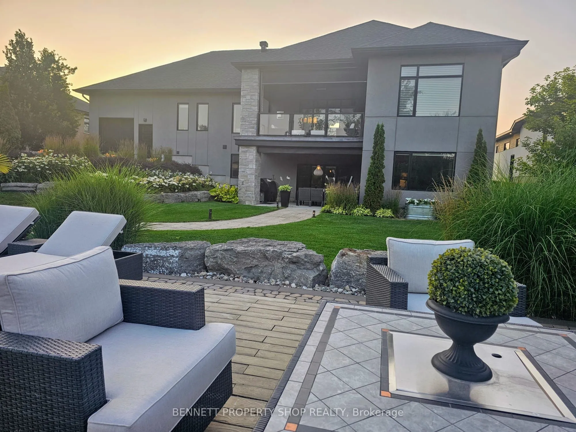 396 Shoreway Drive