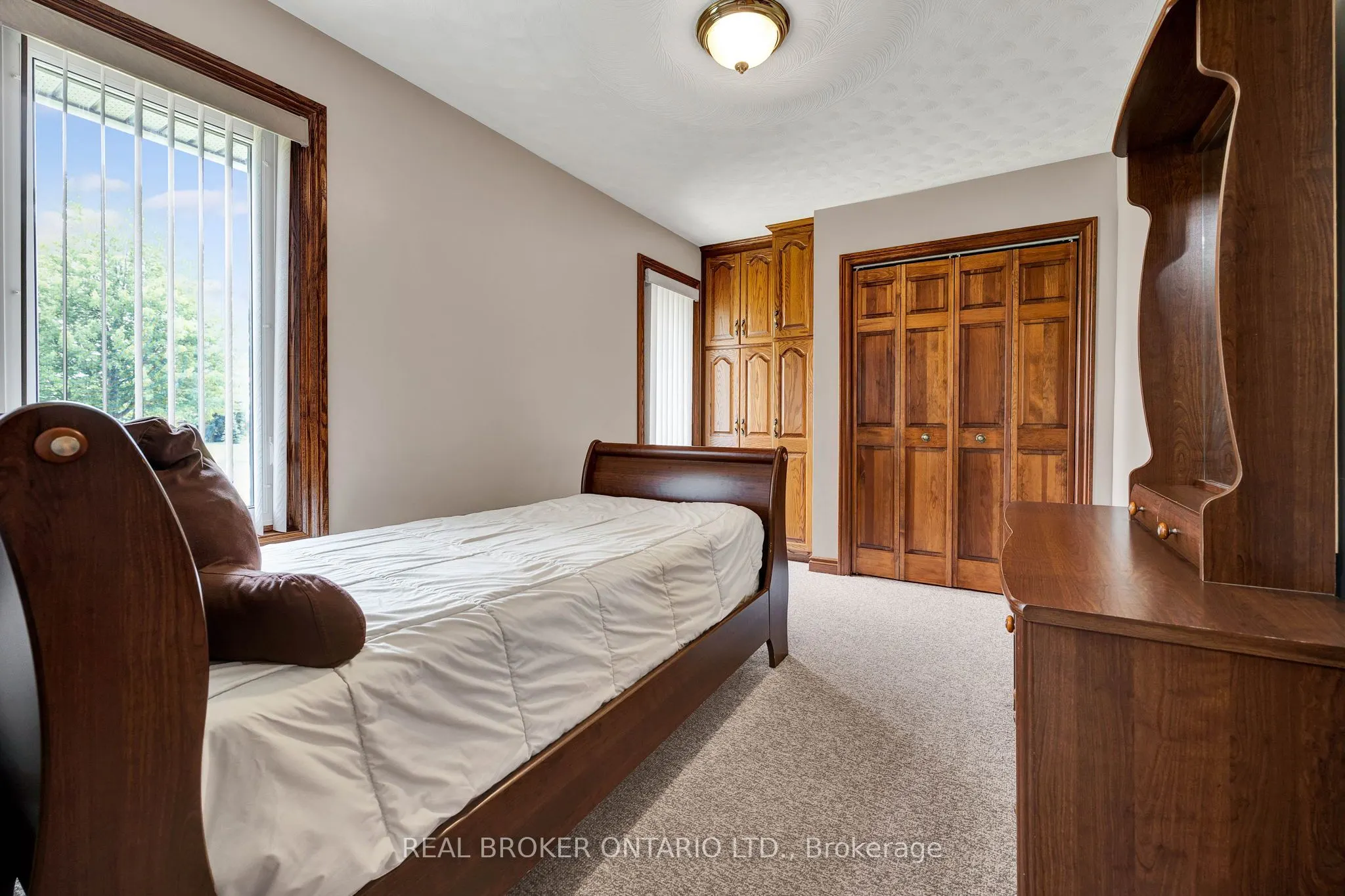1 Shantz Place