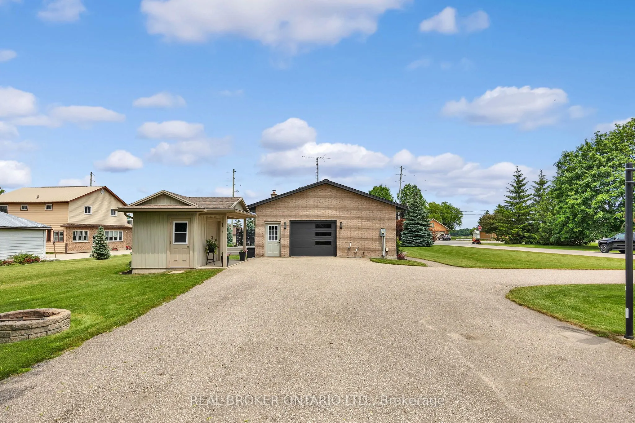 1 Shantz Place