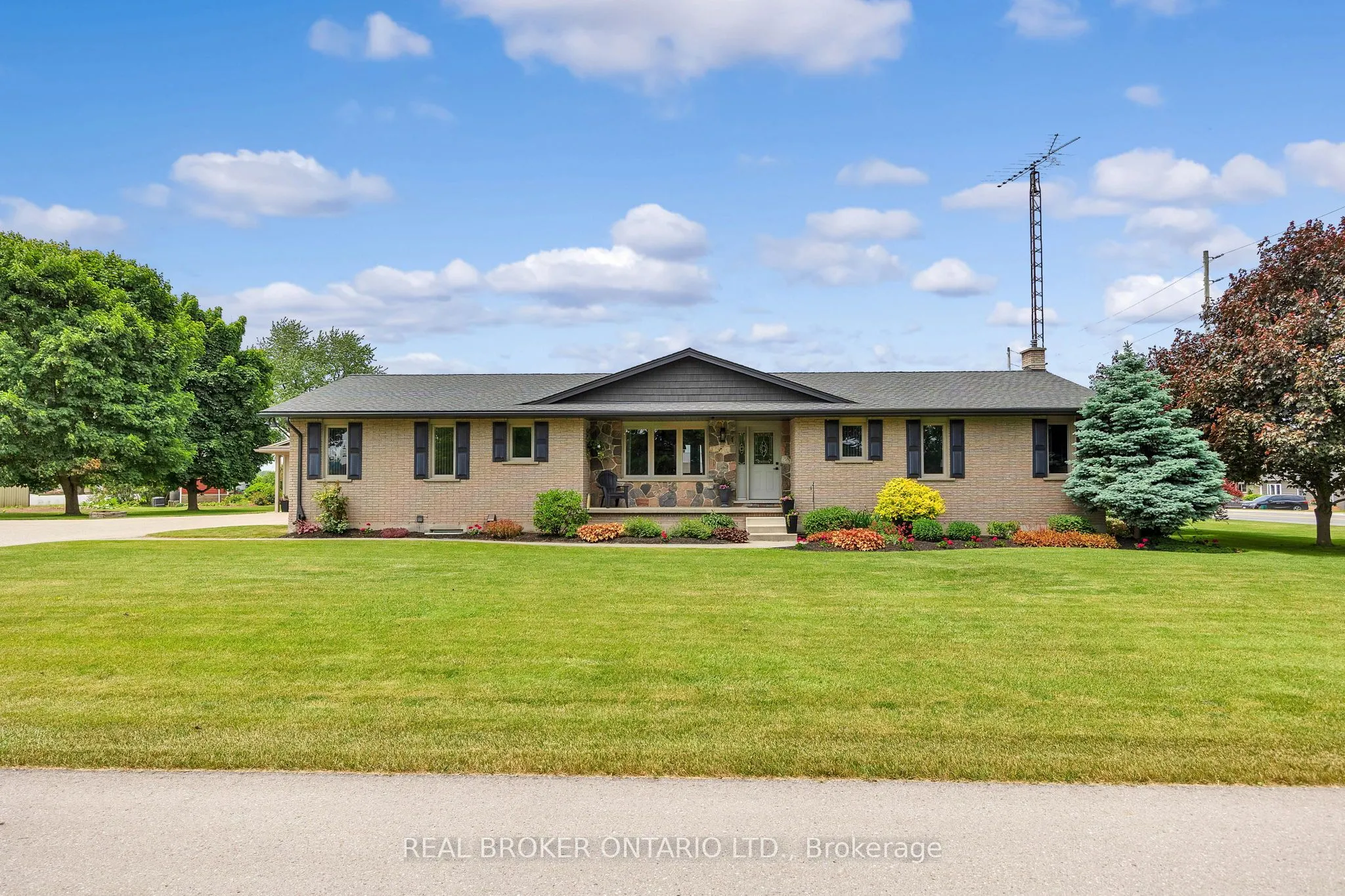 1 Shantz Place