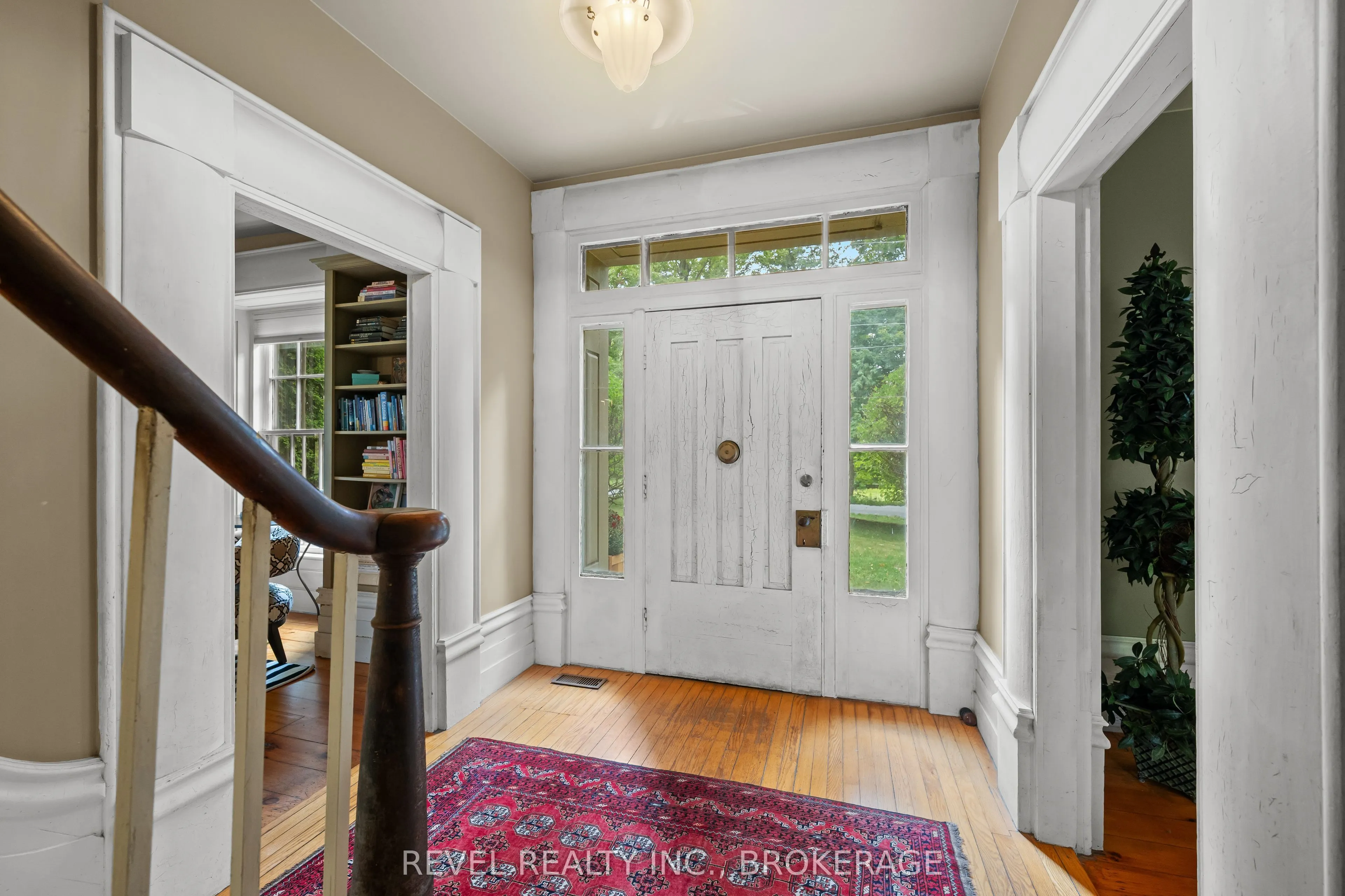 4247 Henderson Road