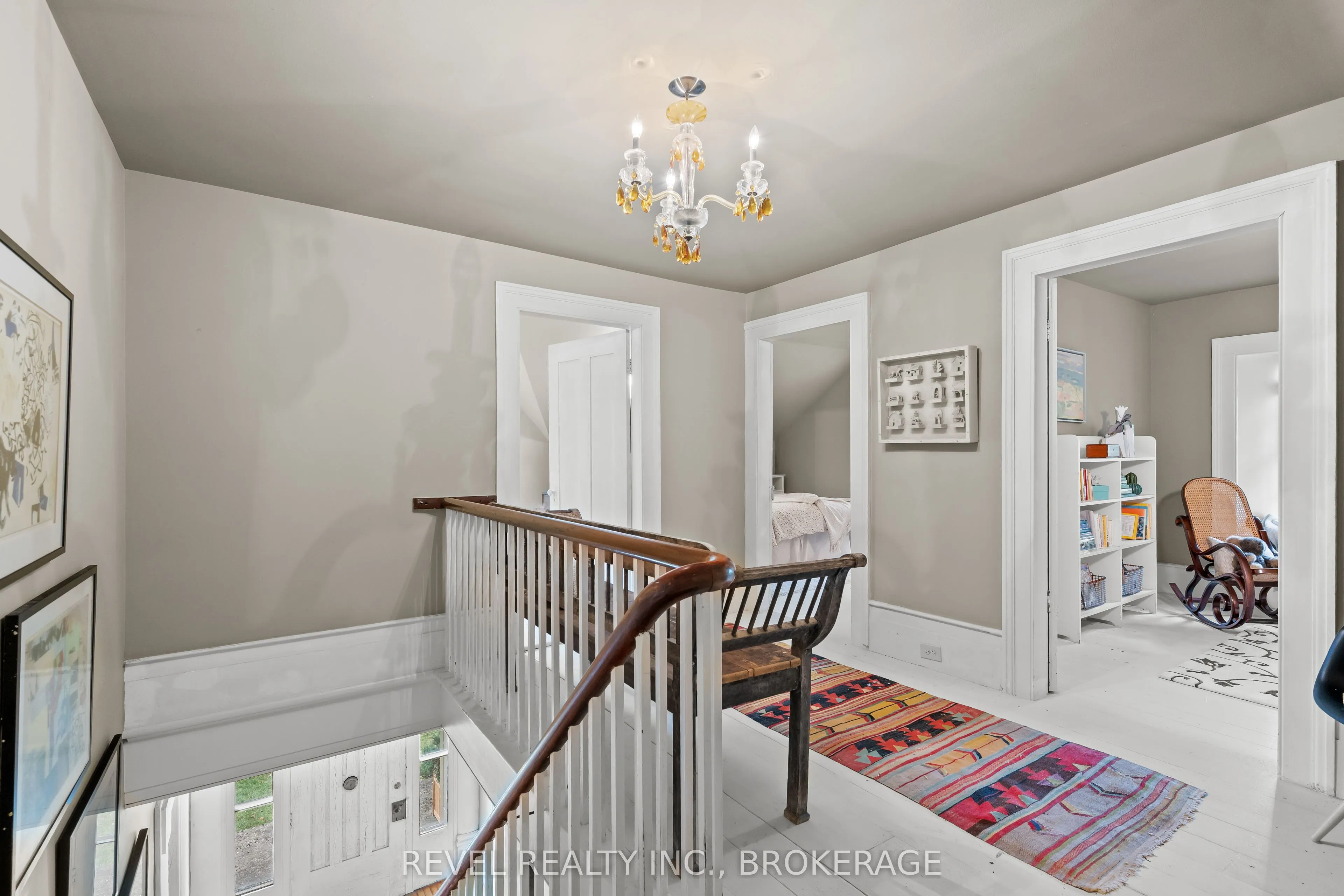 4247 Henderson Road