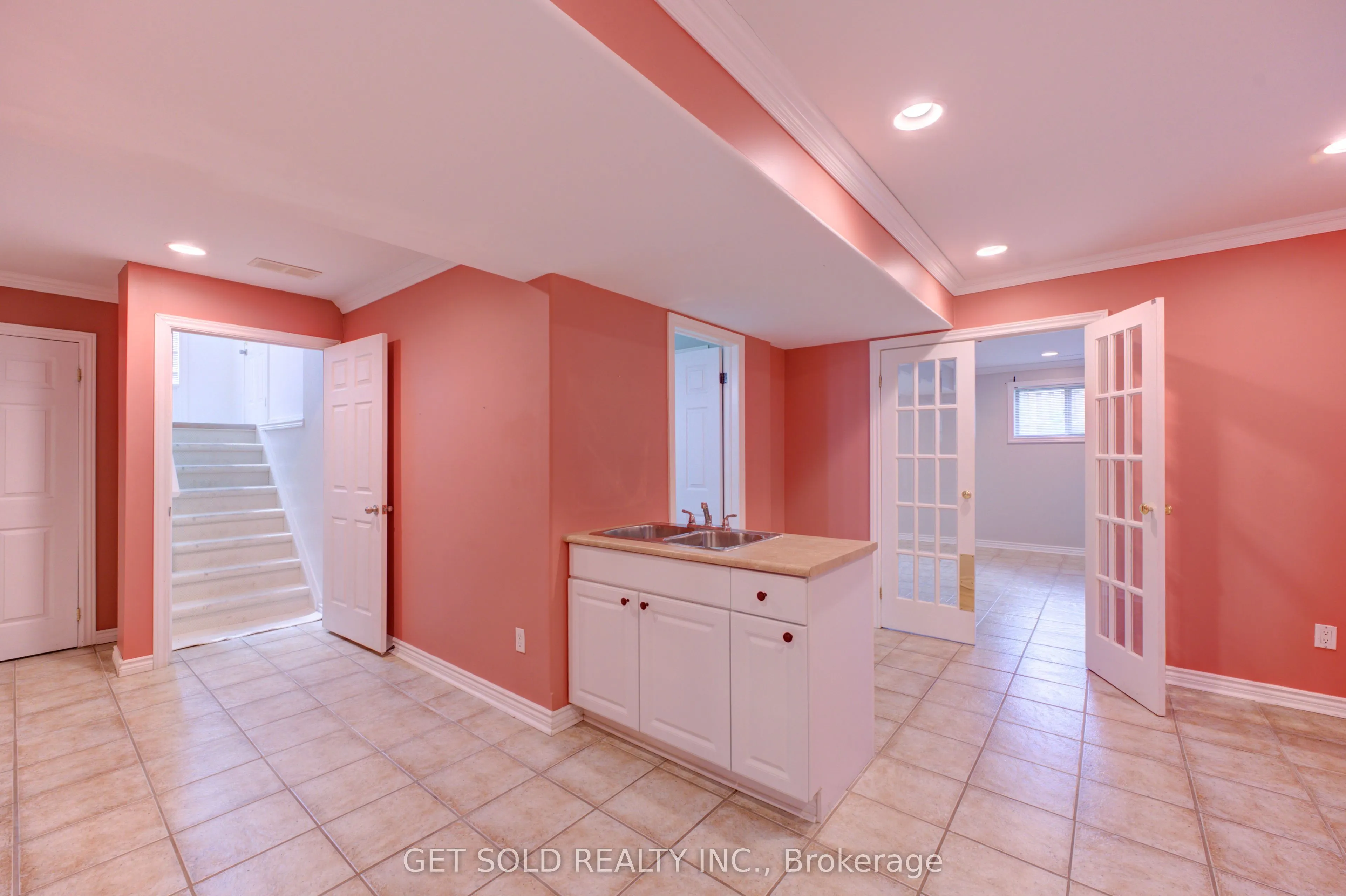 40 Jo Whitney Court