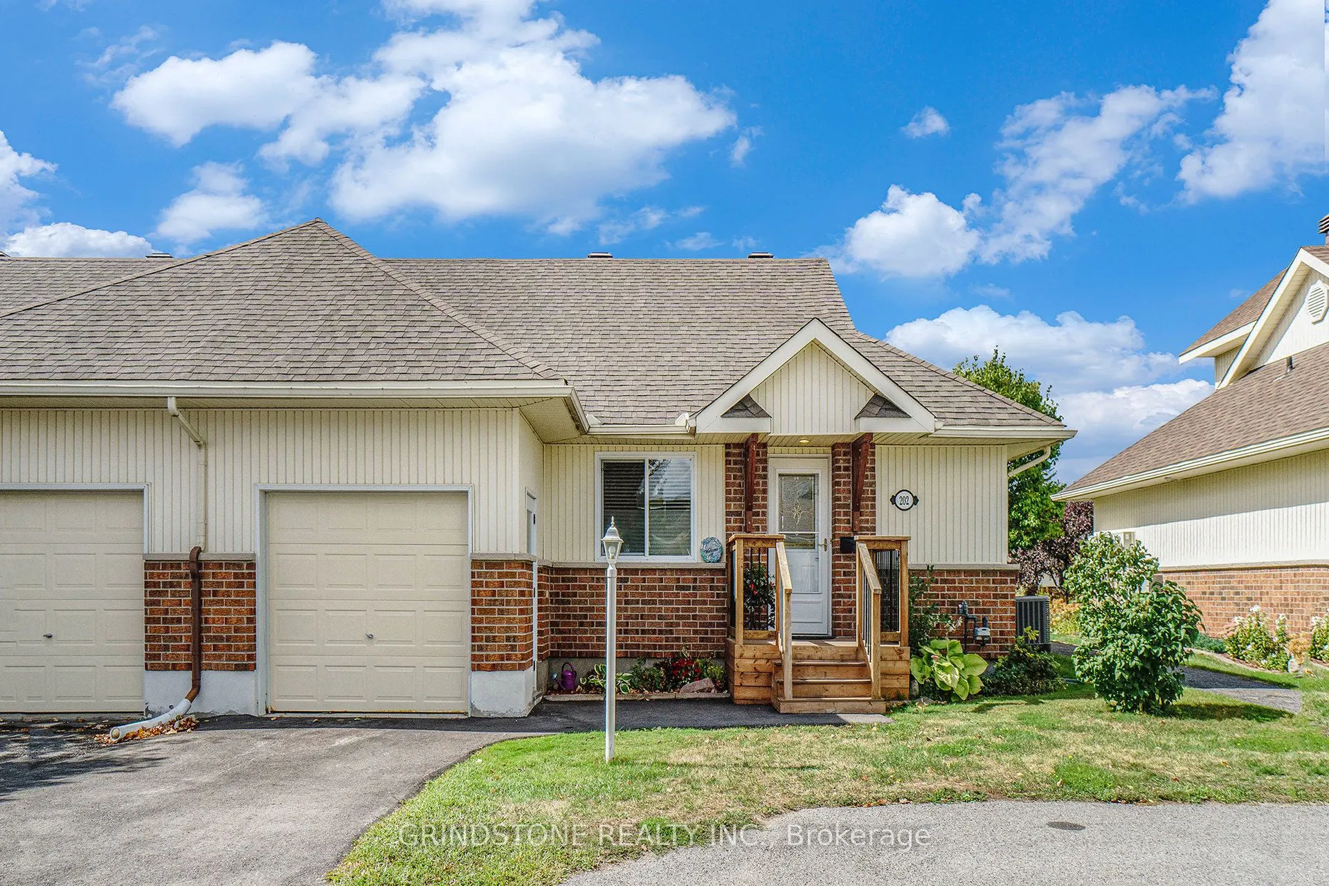 202 Oak Leaf Private, #0