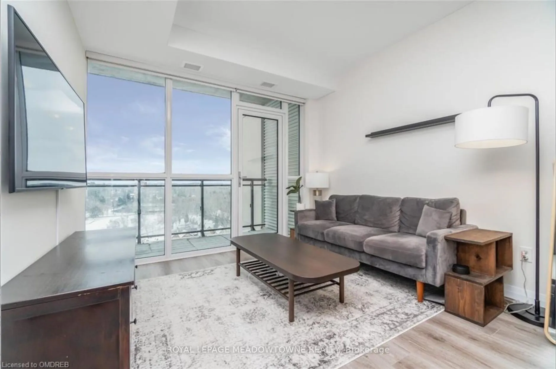 60 Charles Street W, #1206