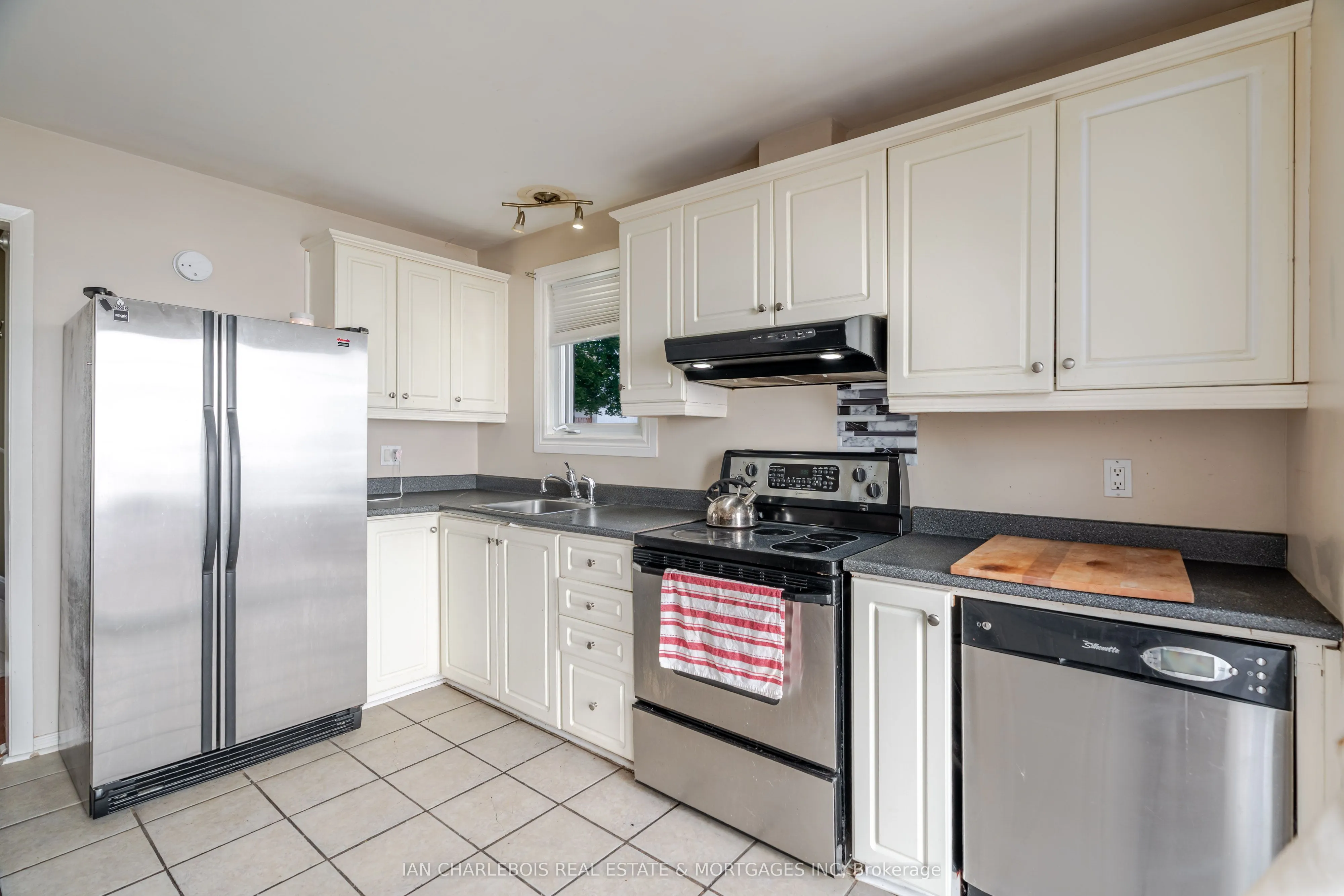 837 Eastvale Drive, #31