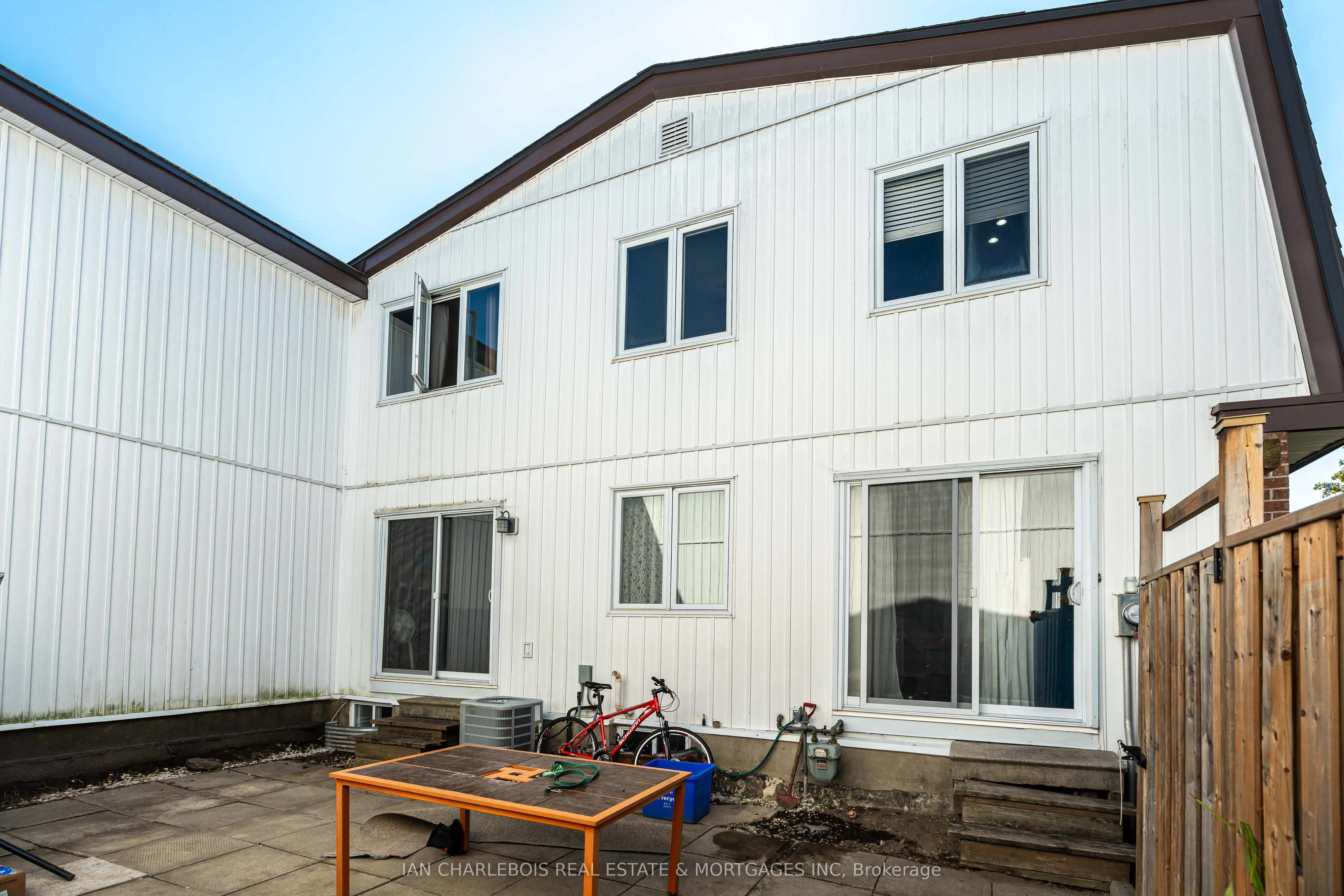 837 Eastvale Drive, #31