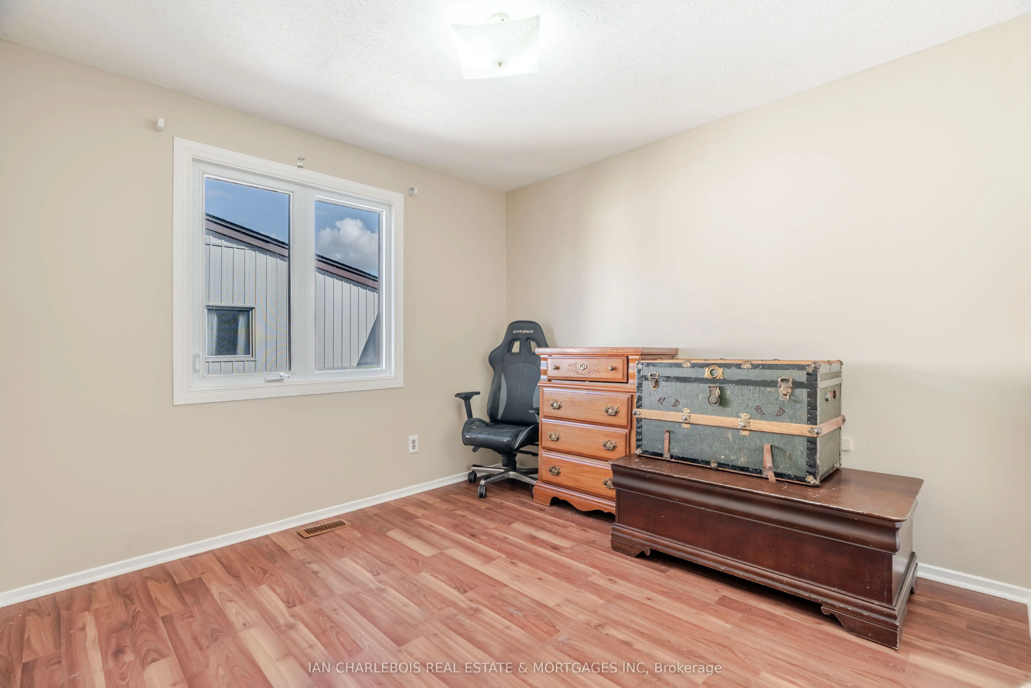 837 Eastvale Drive, #31