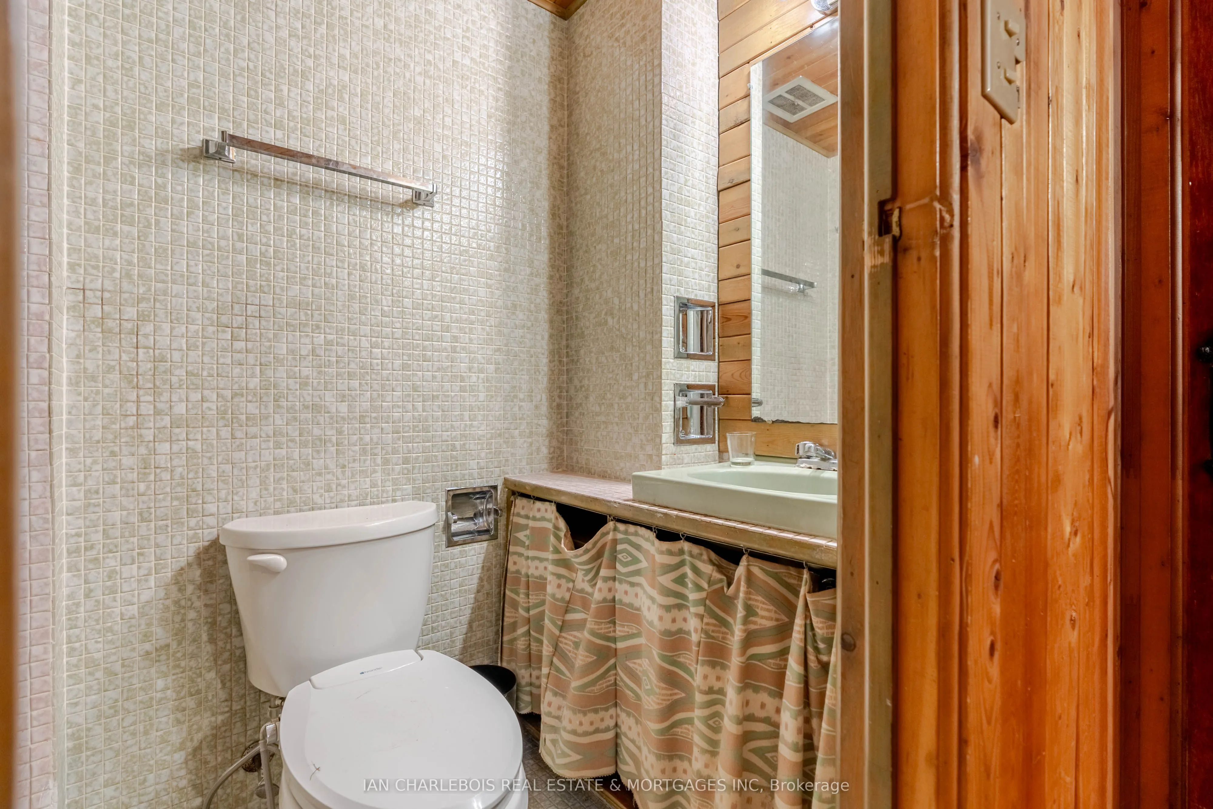 837 Eastvale Drive, #31