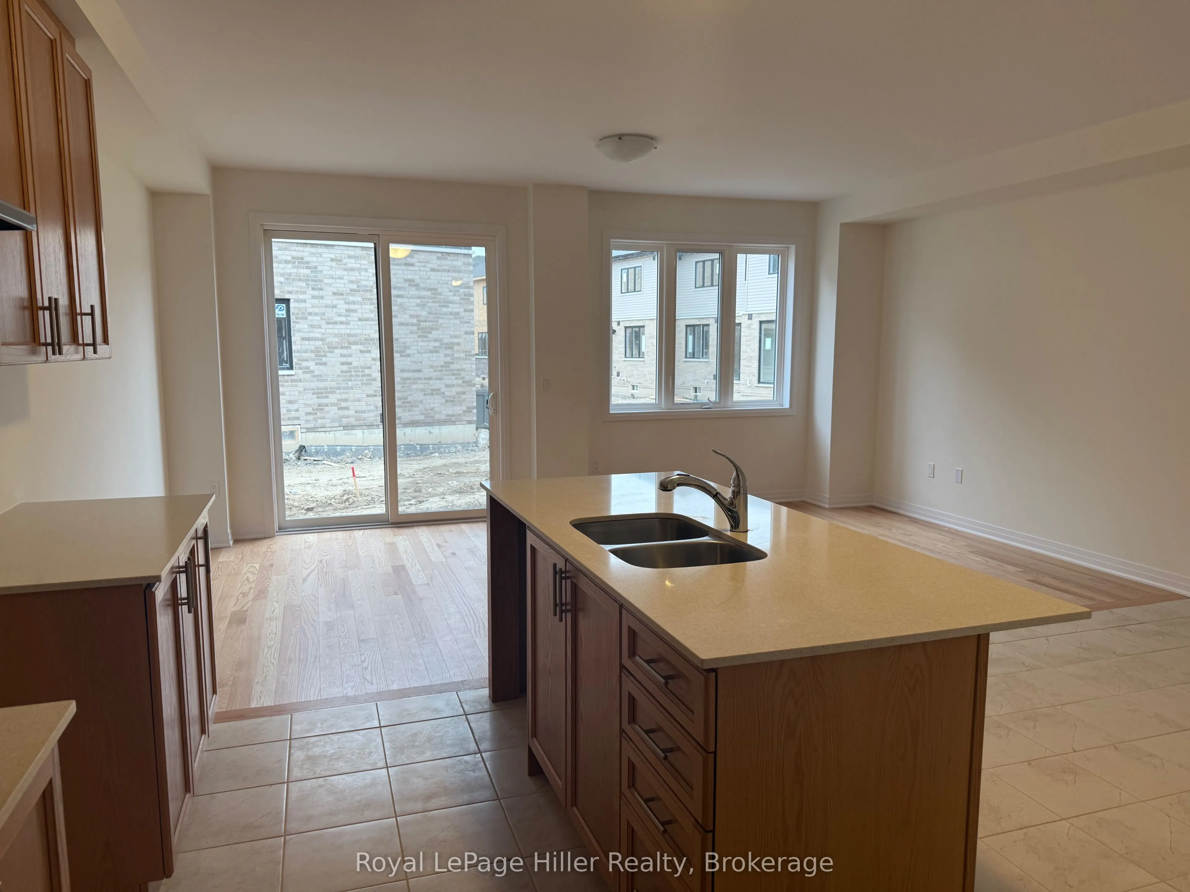 4 Poett Avenue