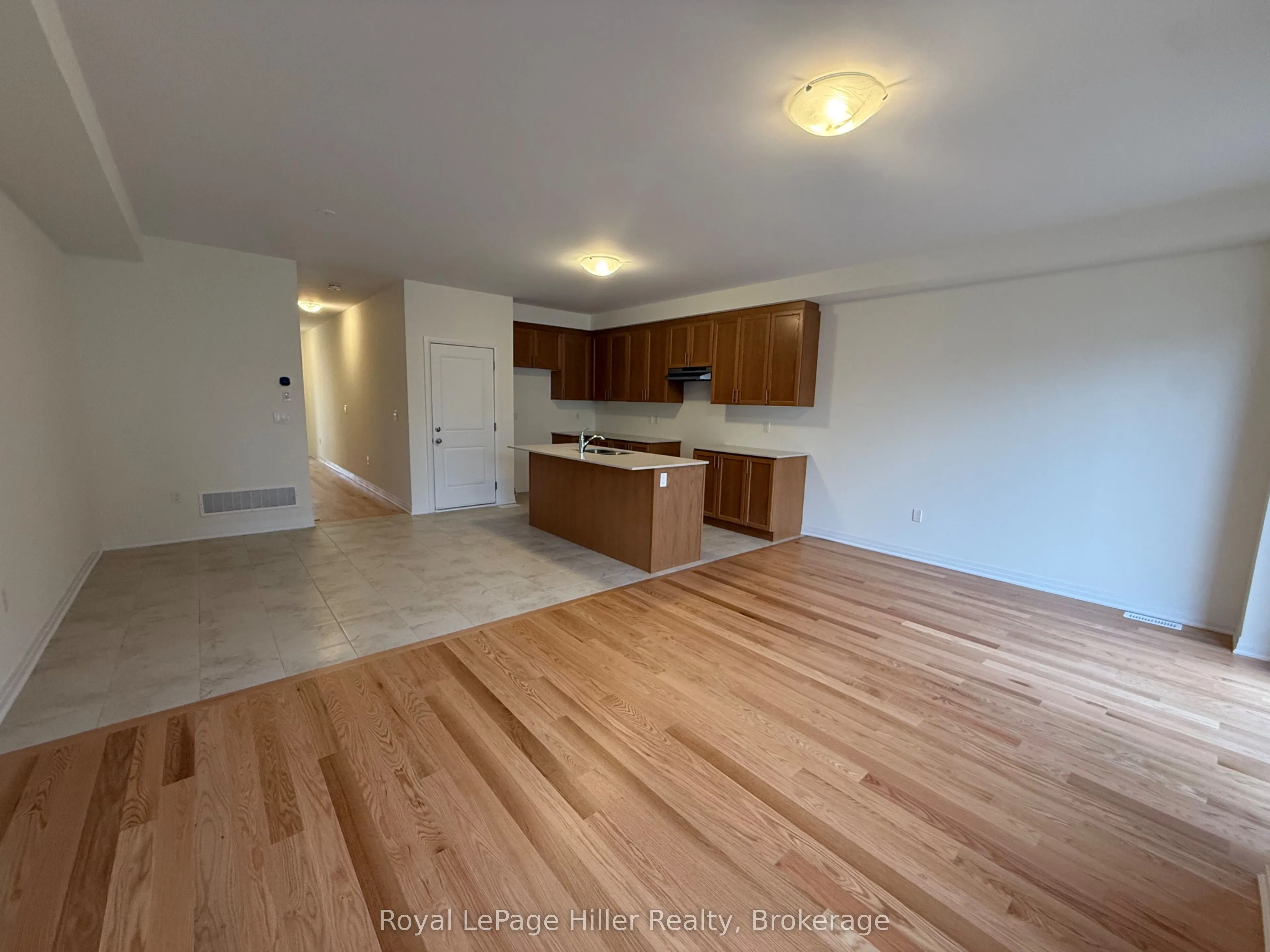 4 Poett Avenue