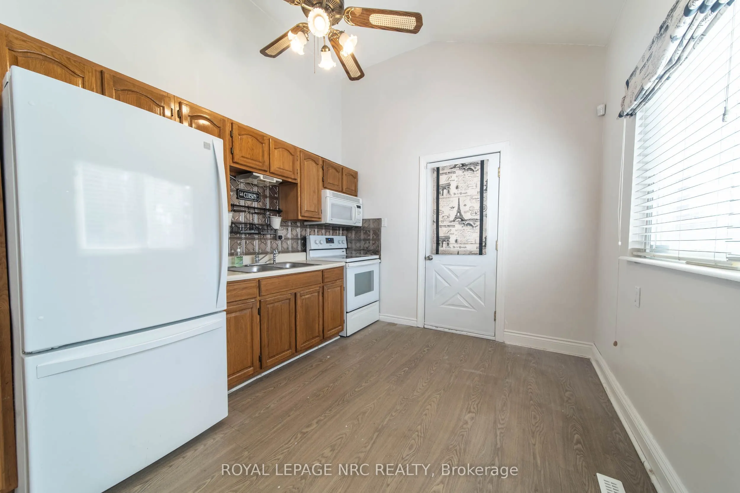 6809 Jill Drive