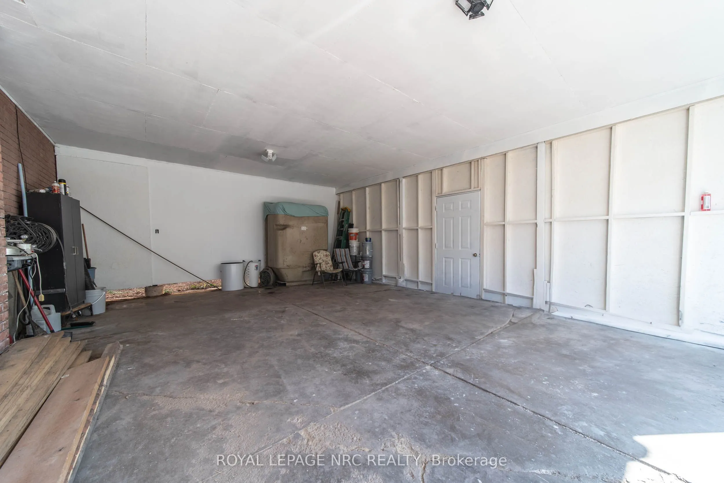 6809 Jill Drive