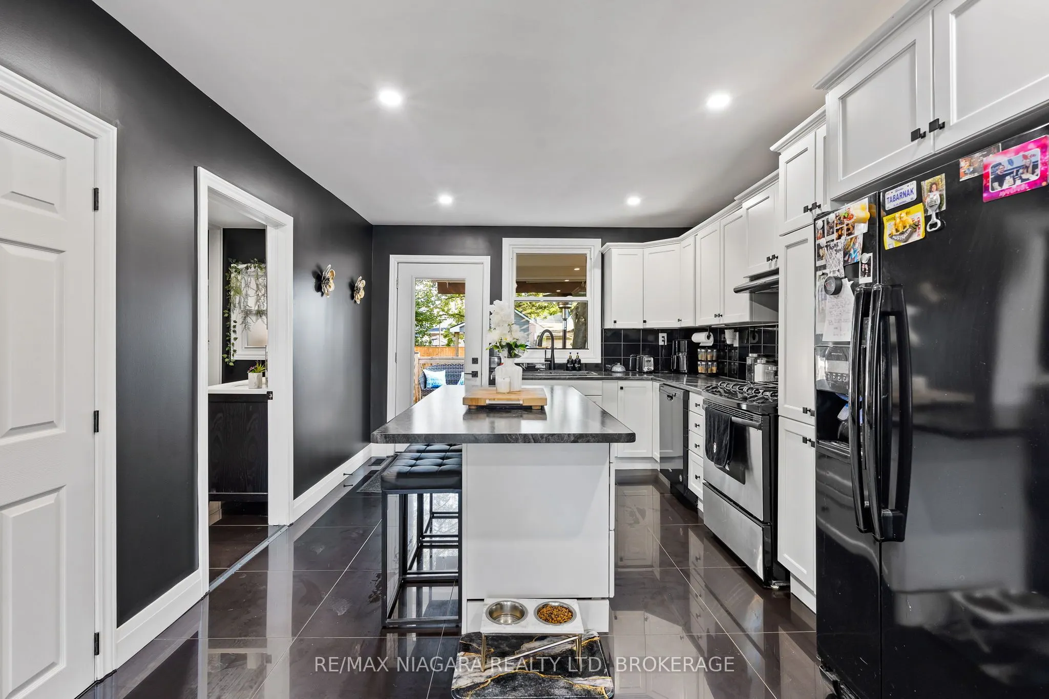 5 Cady Street