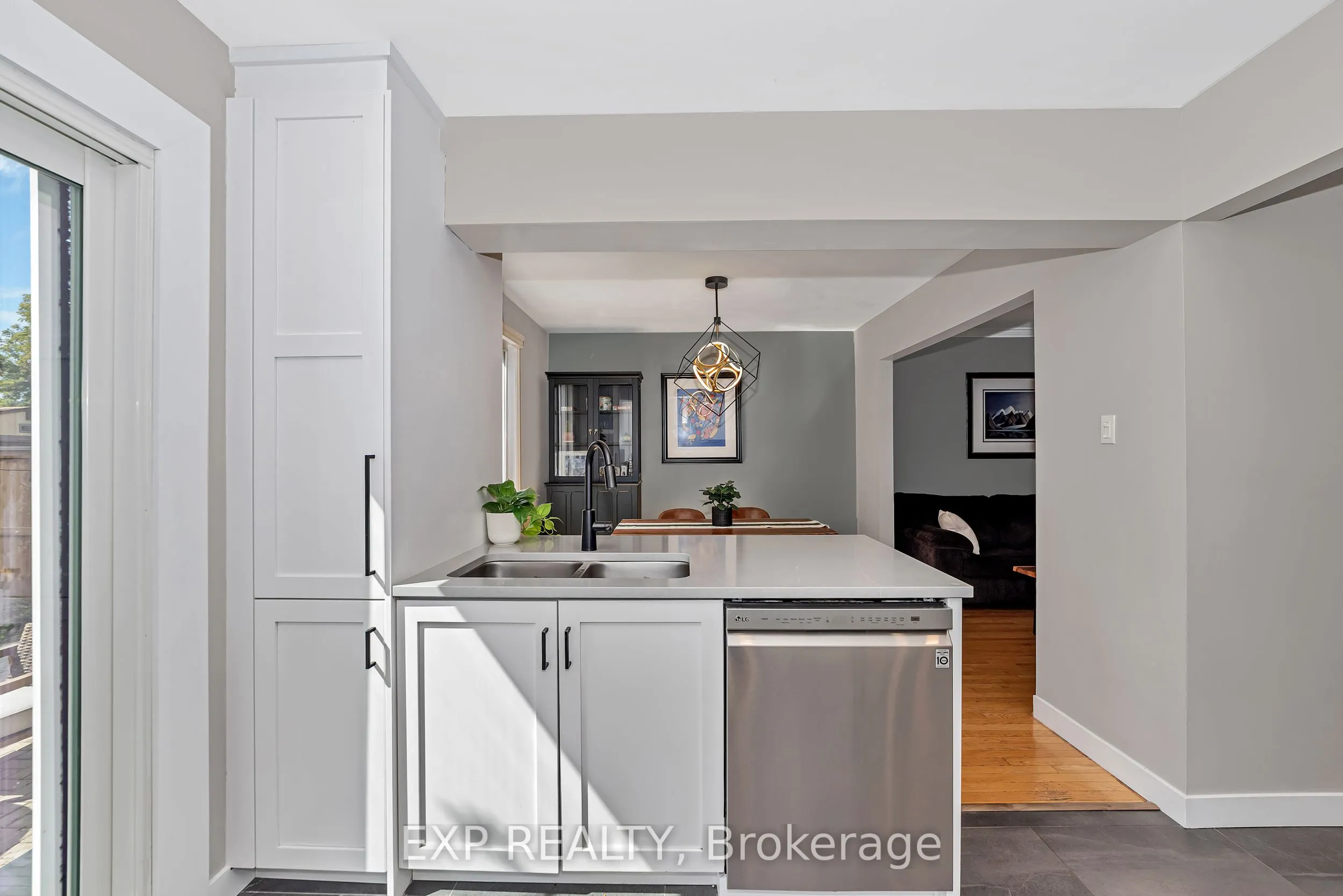 1943 LONGMAN Crescent