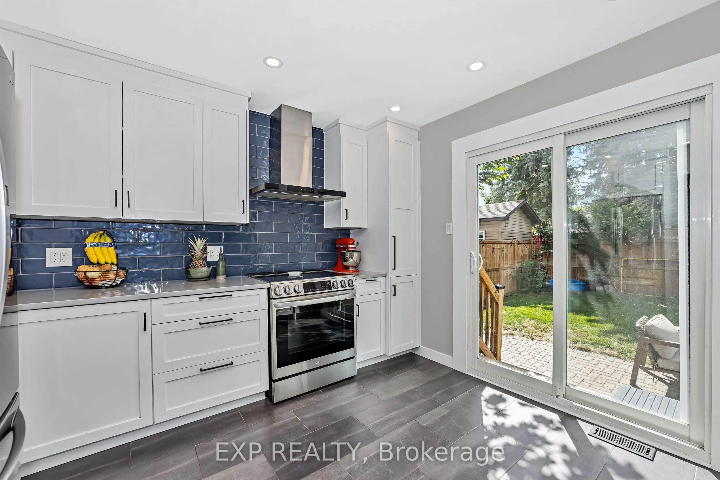 1943 LONGMAN Crescent