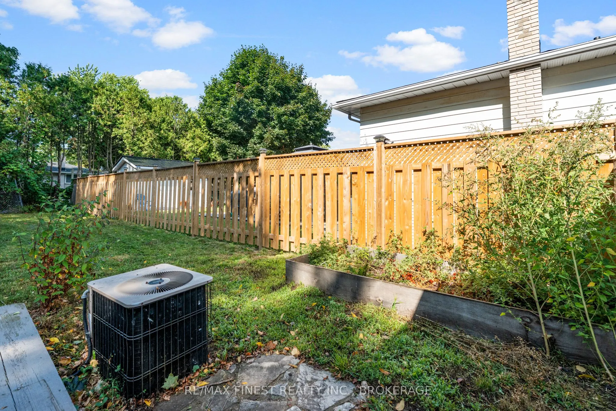 52 Windsor Drive