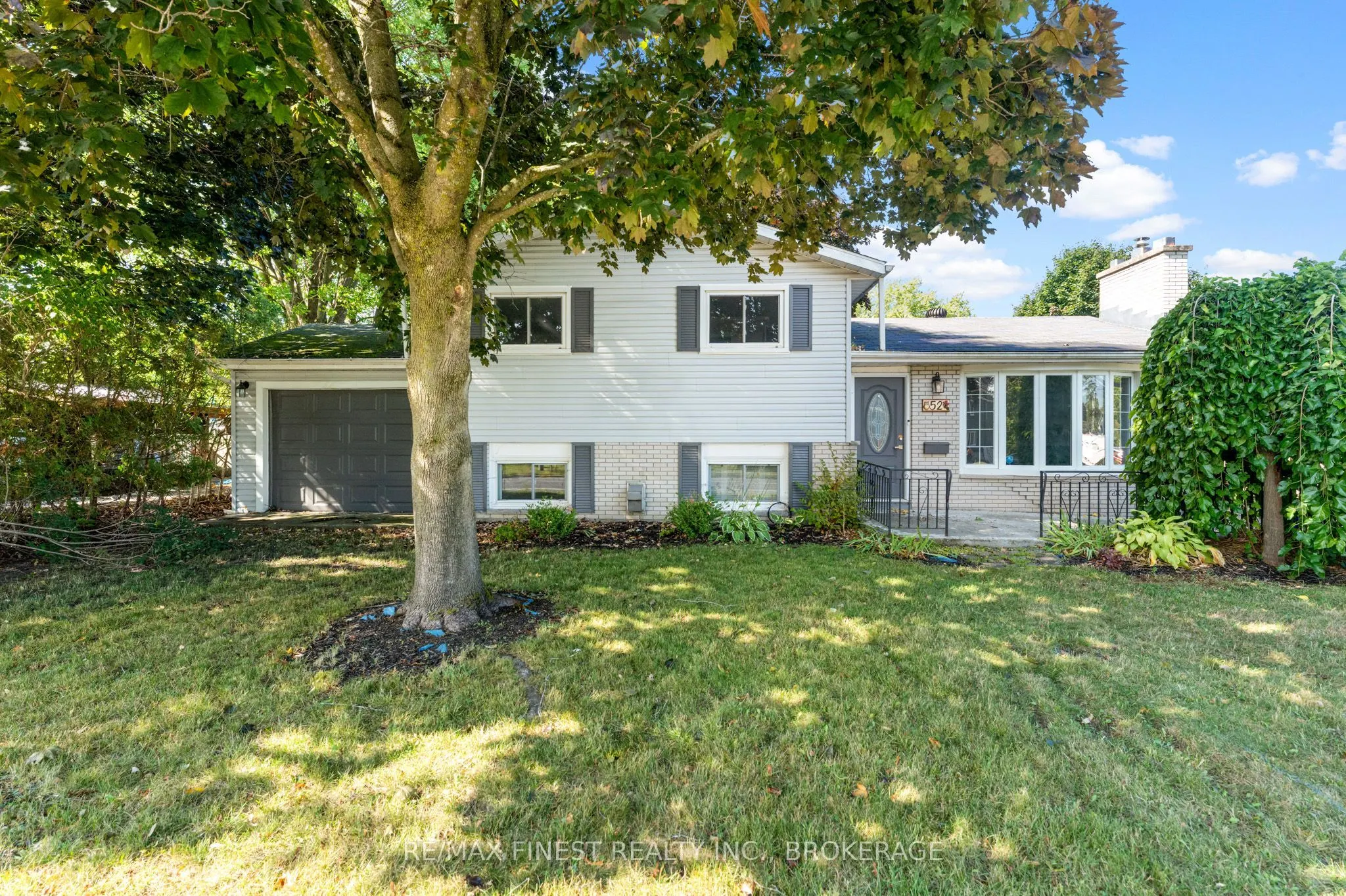 52 Windsor Drive