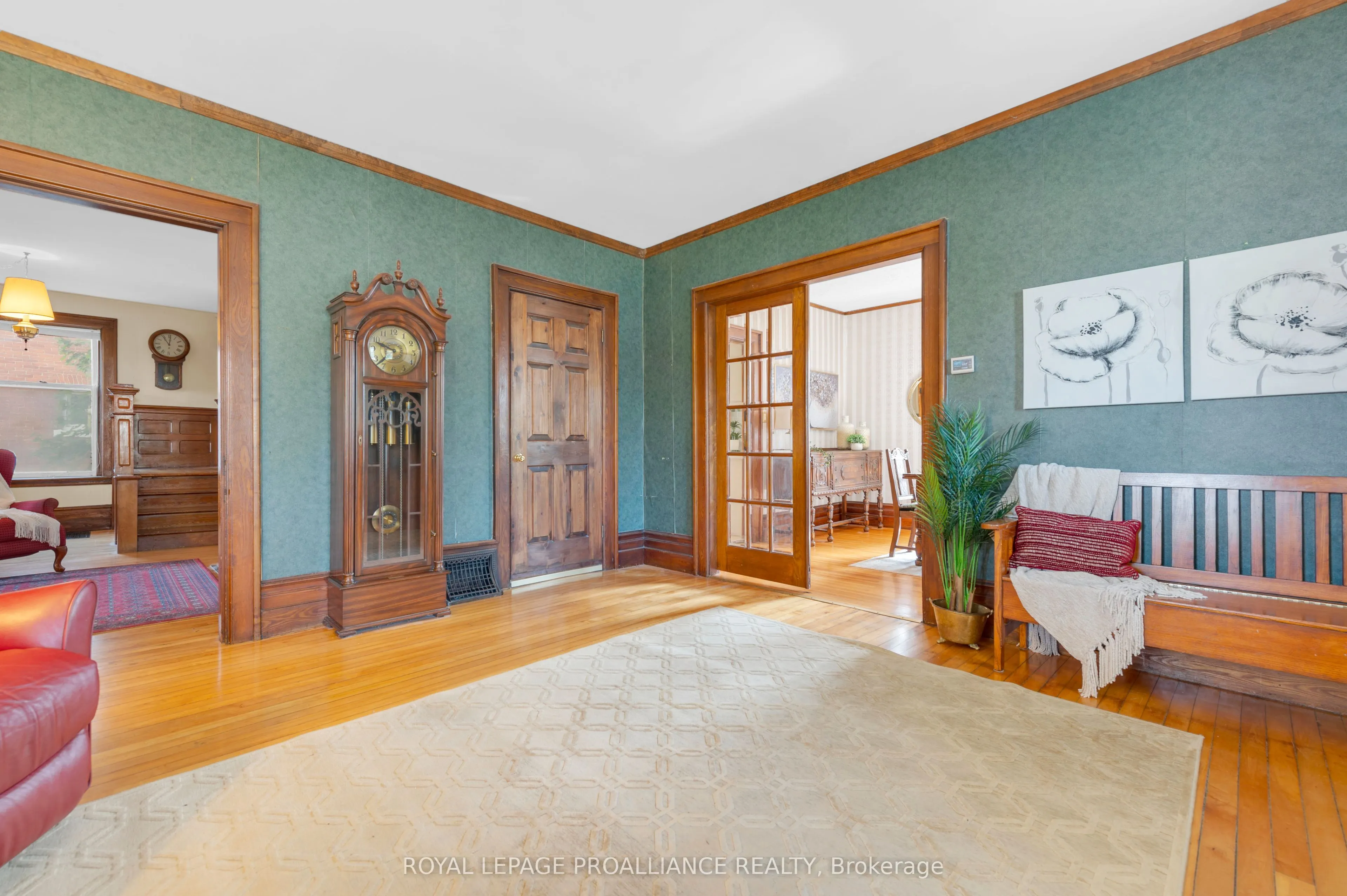 262 Metcalf Street