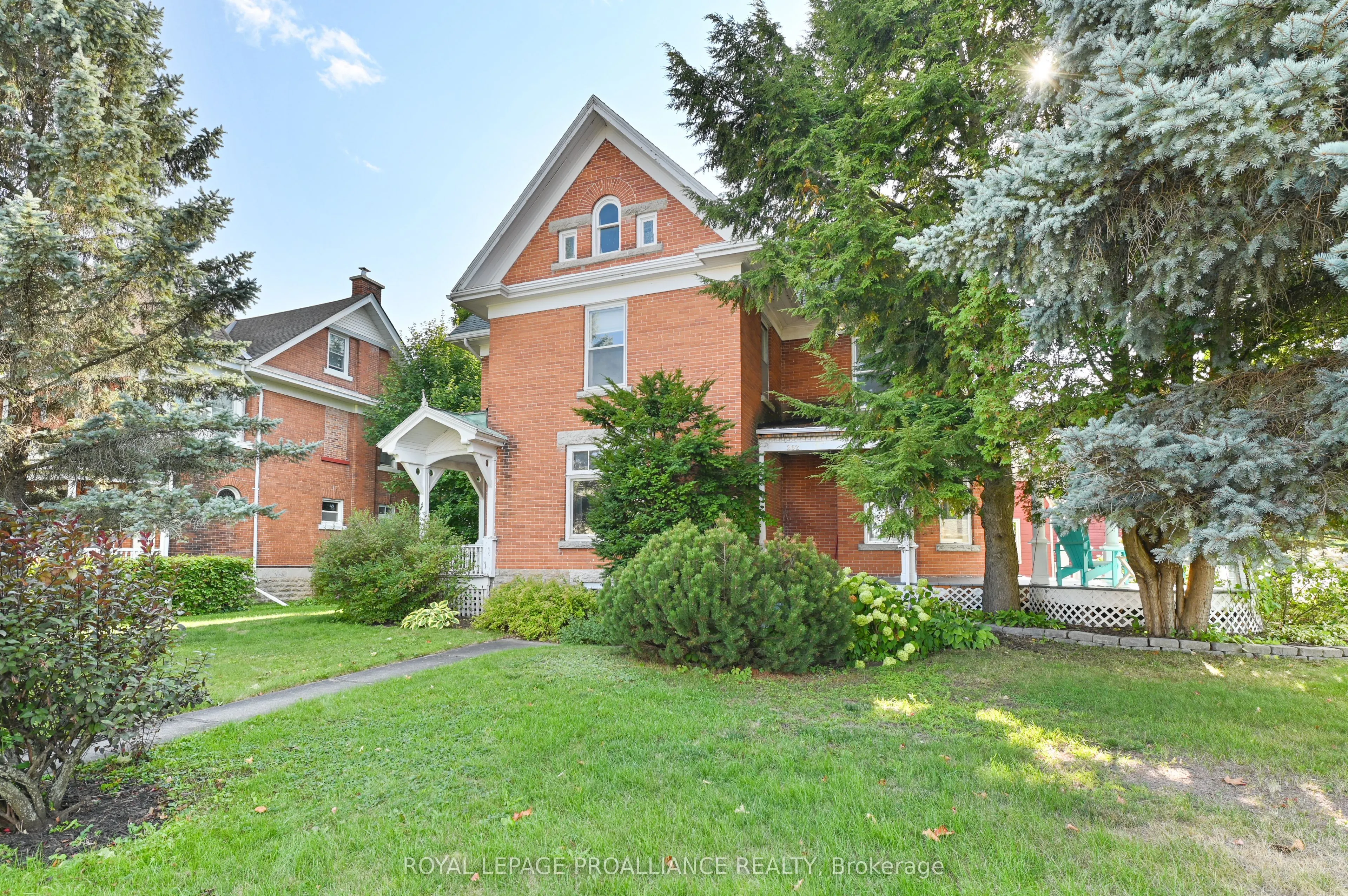 262 Metcalf Street