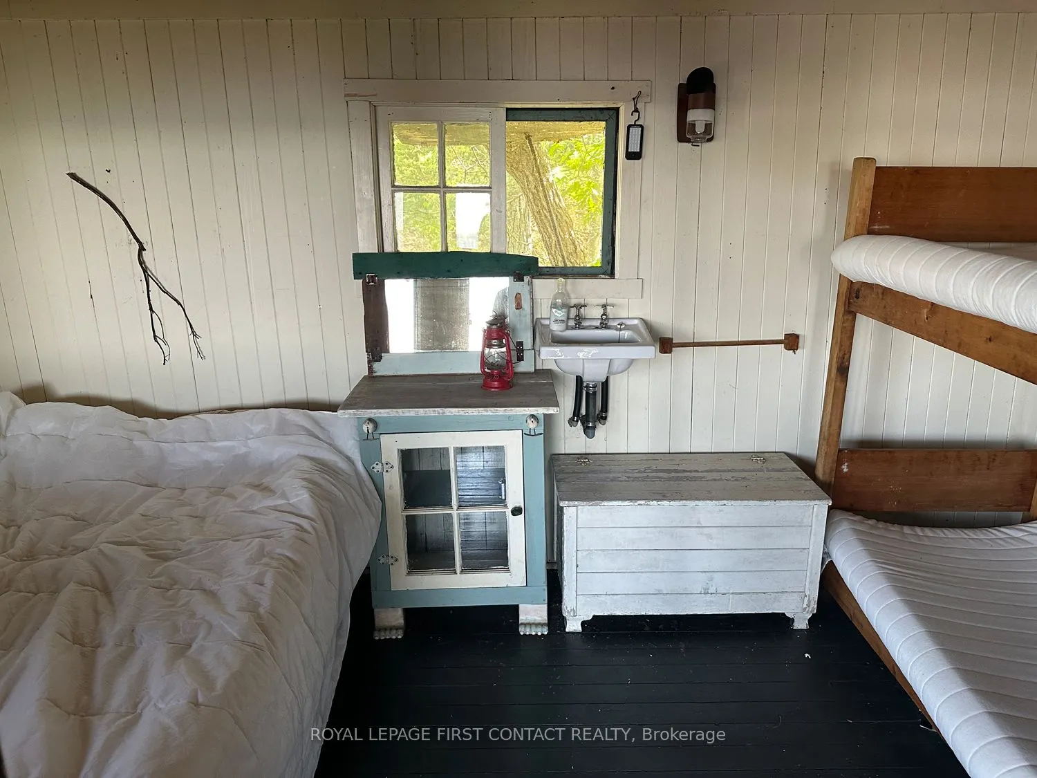 25 Shawanaga Landing Road