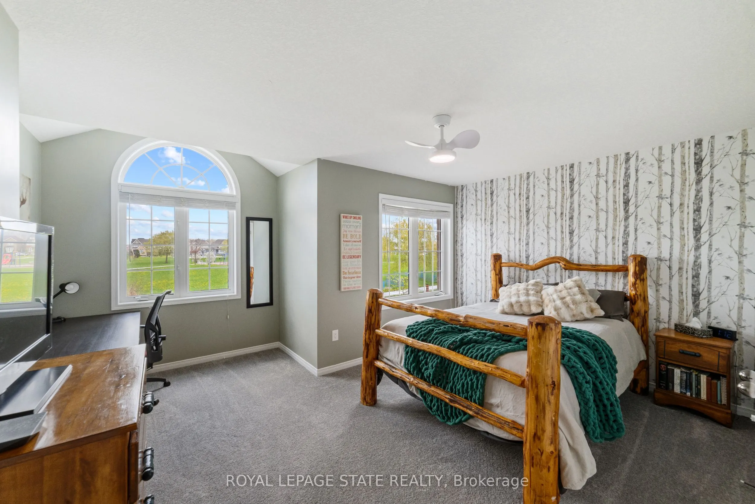 4 Tinlin Drive