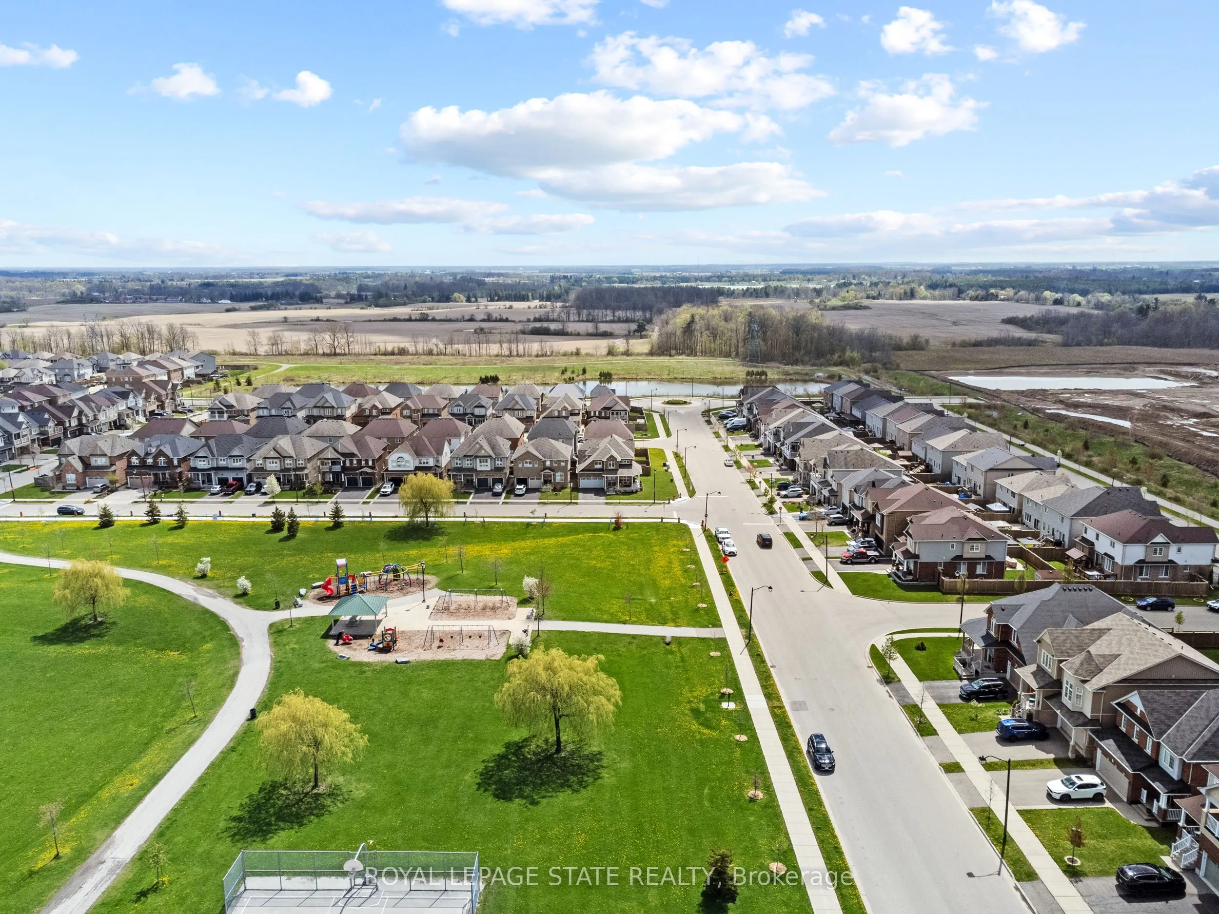 4 Tinlin Drive