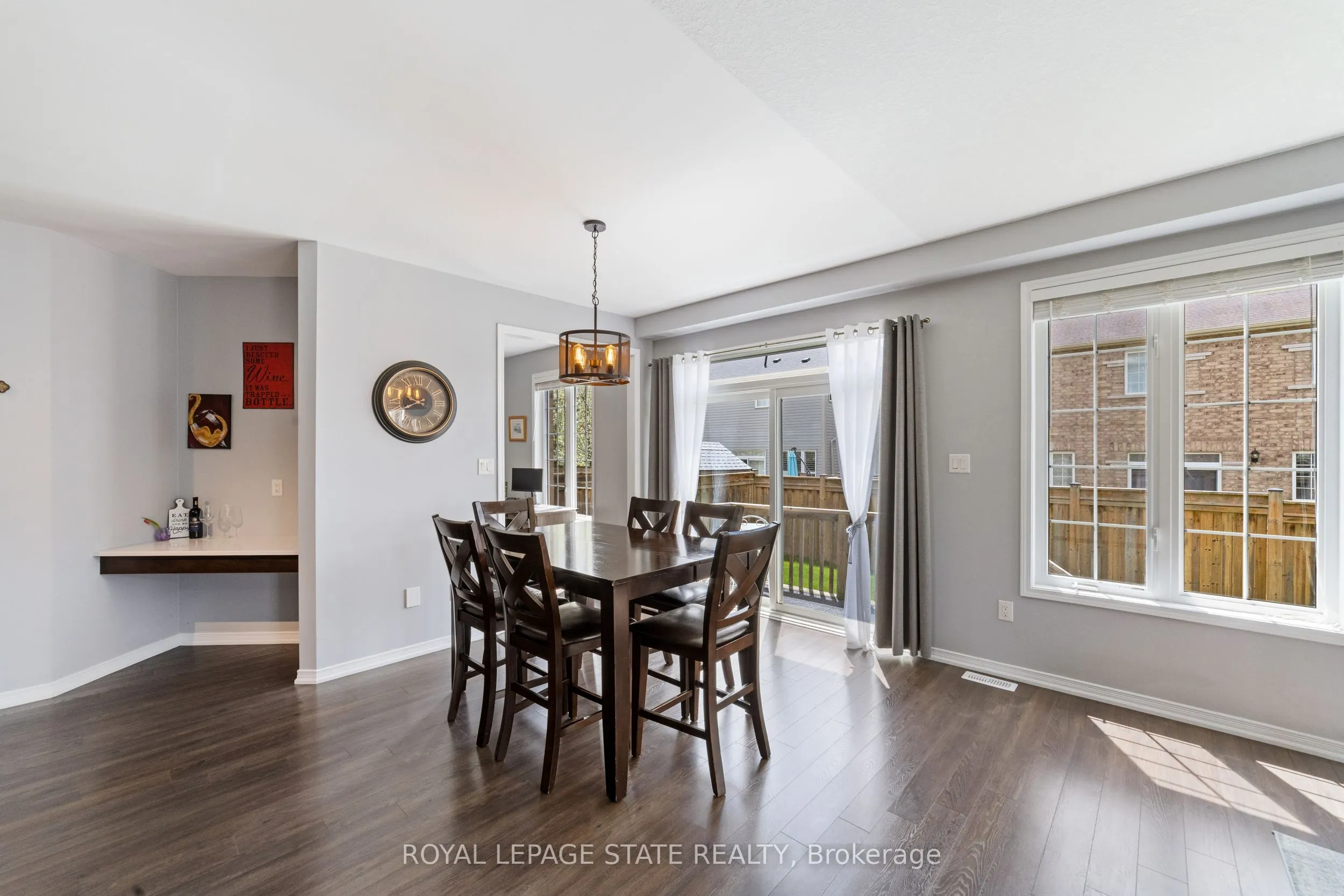 4 Tinlin Drive