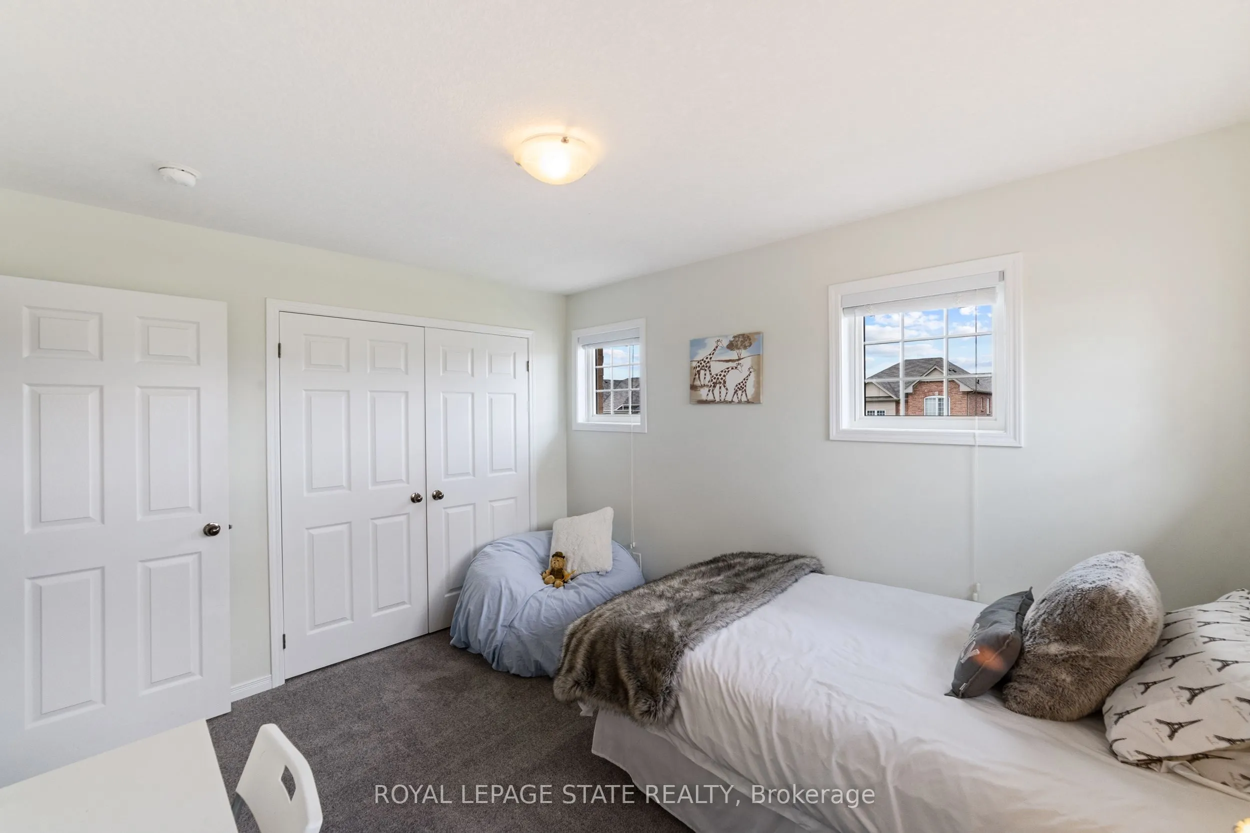 4 Tinlin Drive