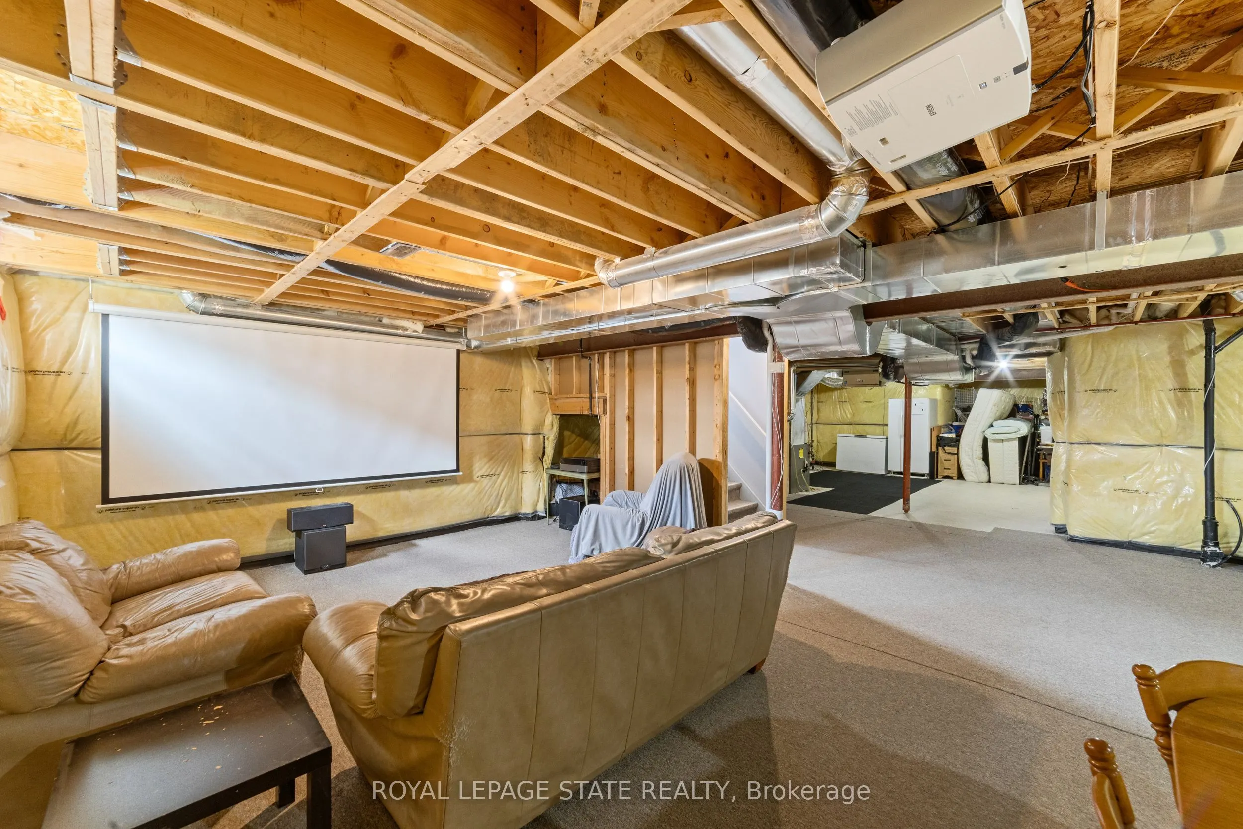 4 Tinlin Drive