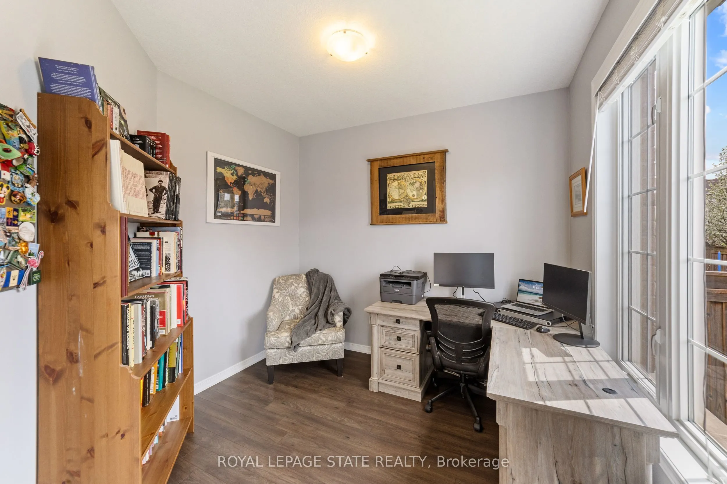 4 Tinlin Drive