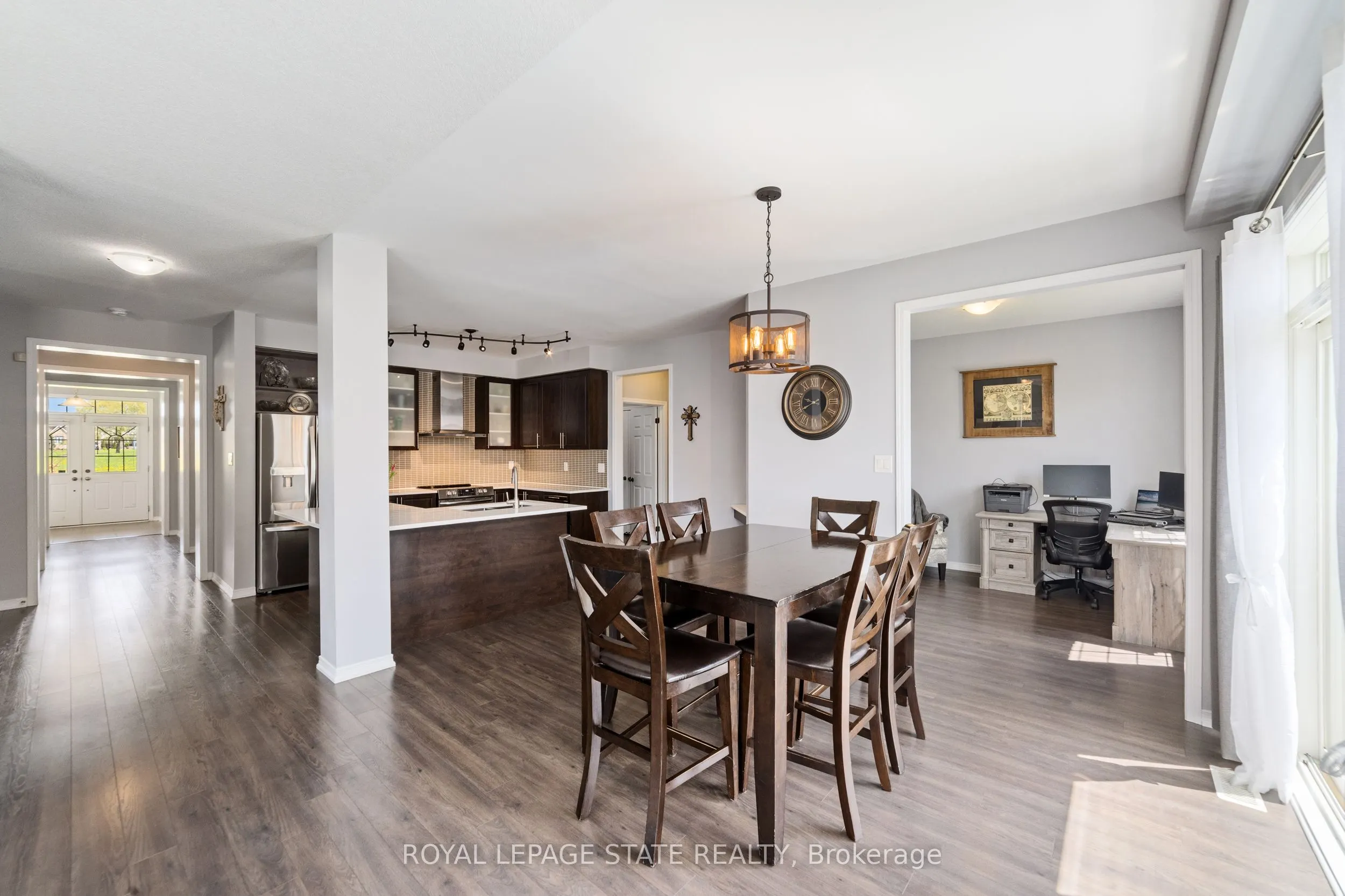 4 Tinlin Drive