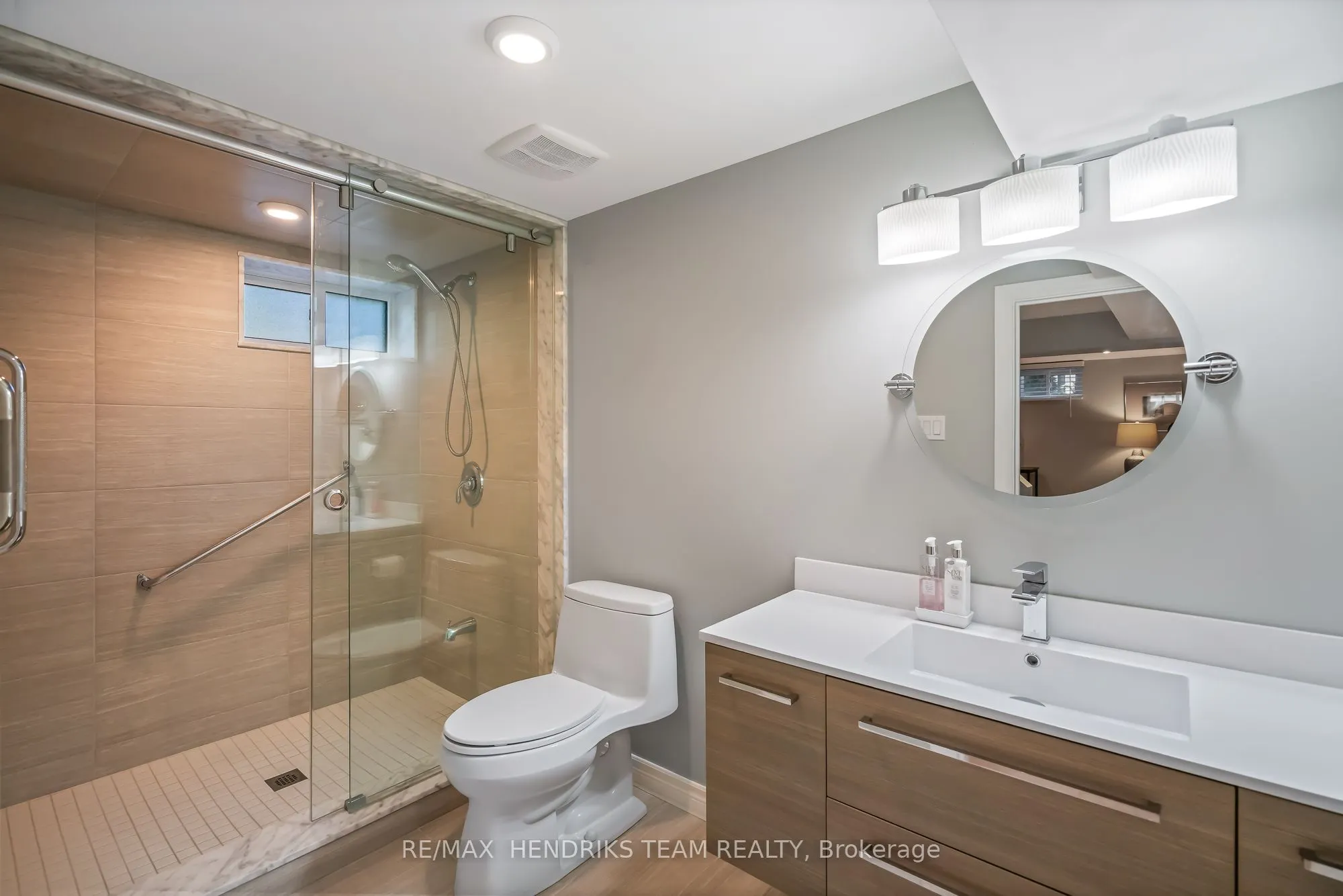 4 Upper Canada Drive