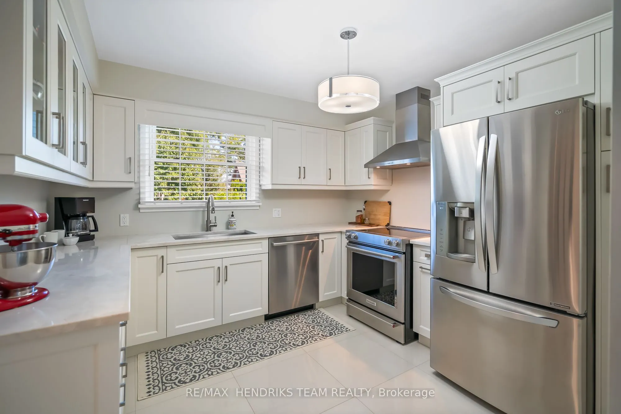 4 Upper Canada Drive