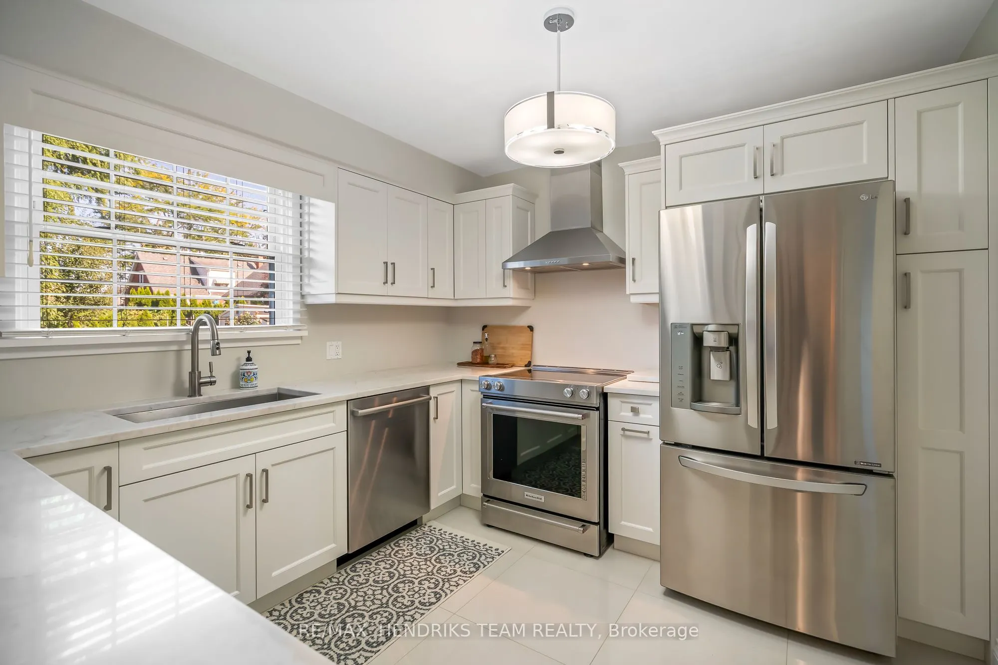 4 Upper Canada Drive