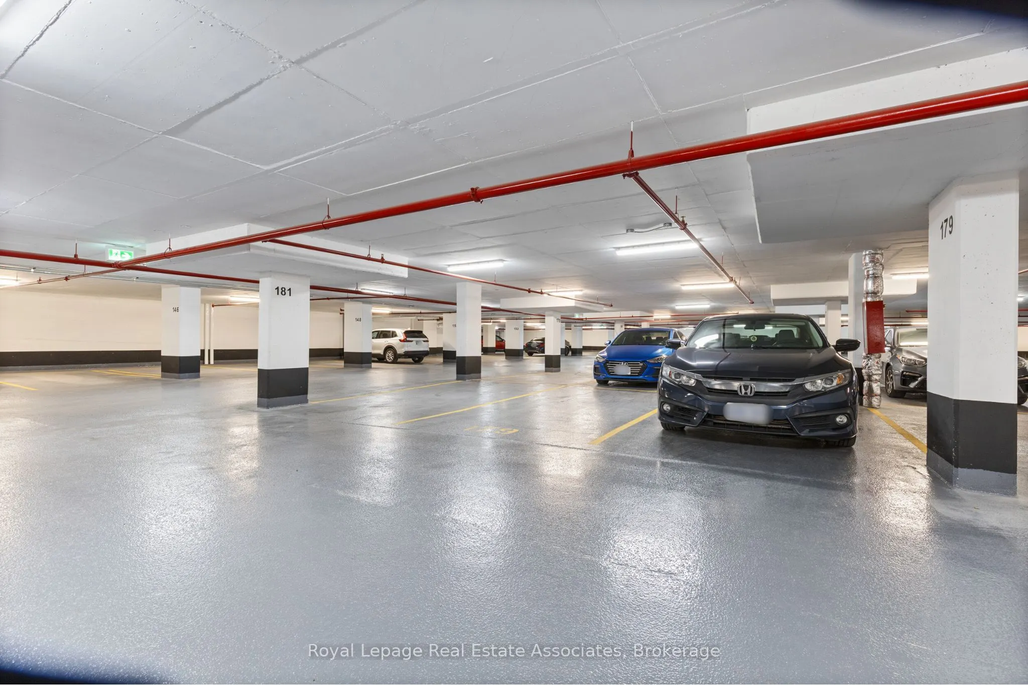 2782 Barton Street E, #1218