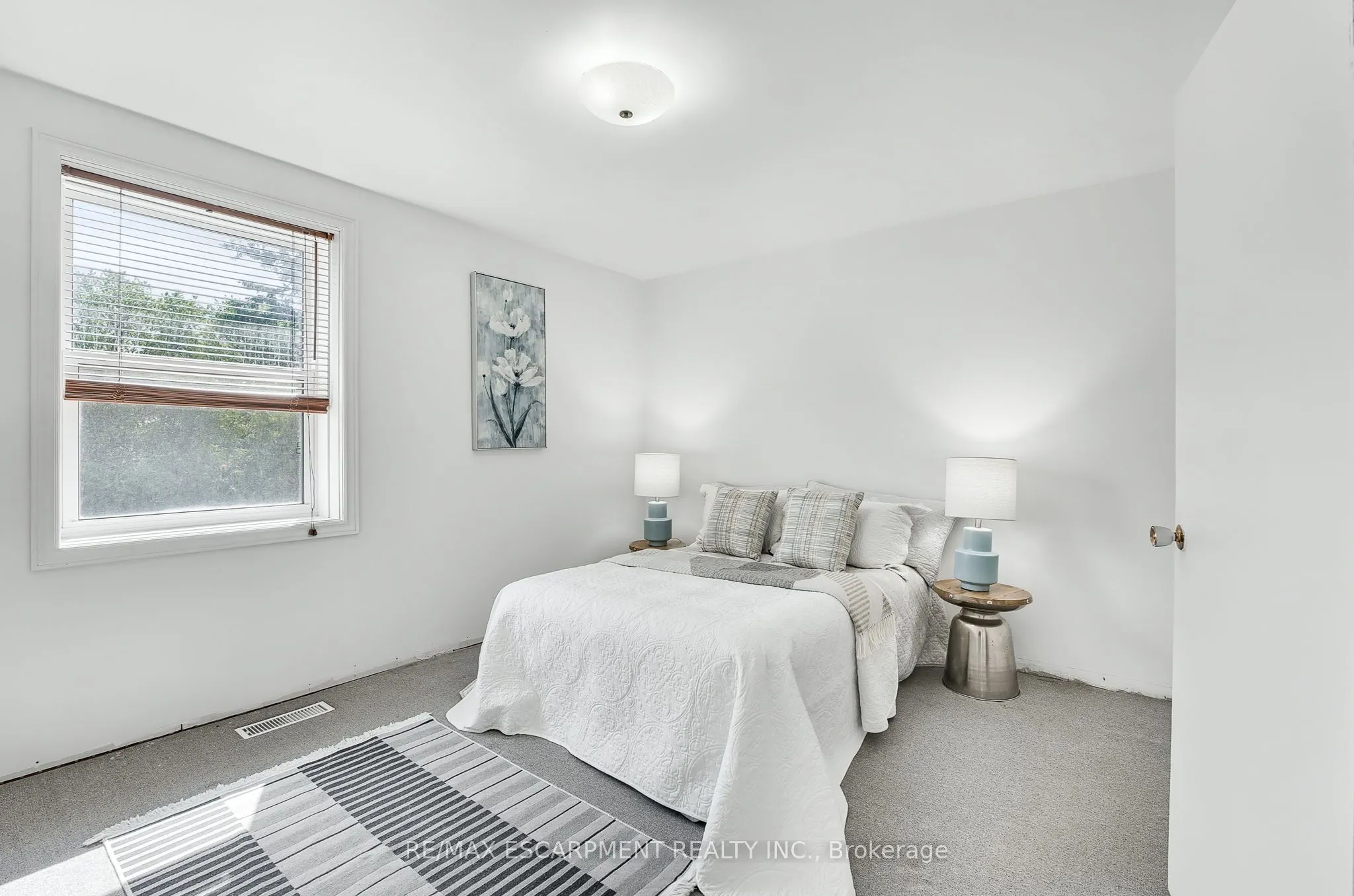 483 Harvest Road