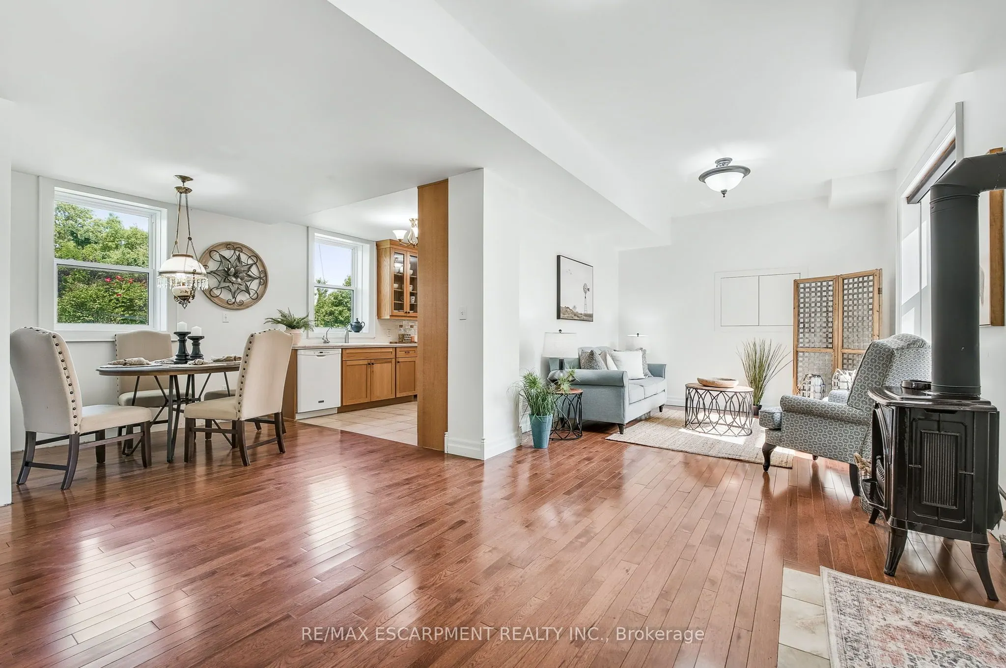 483 Harvest Road