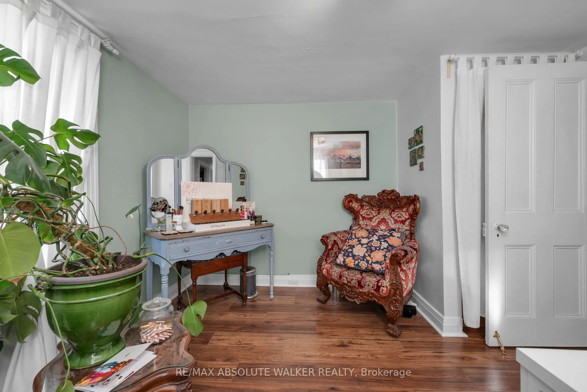 383 Danforth Avenue