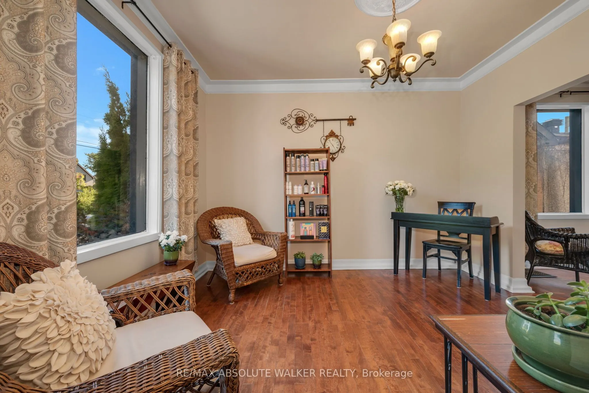 383 Danforth Avenue