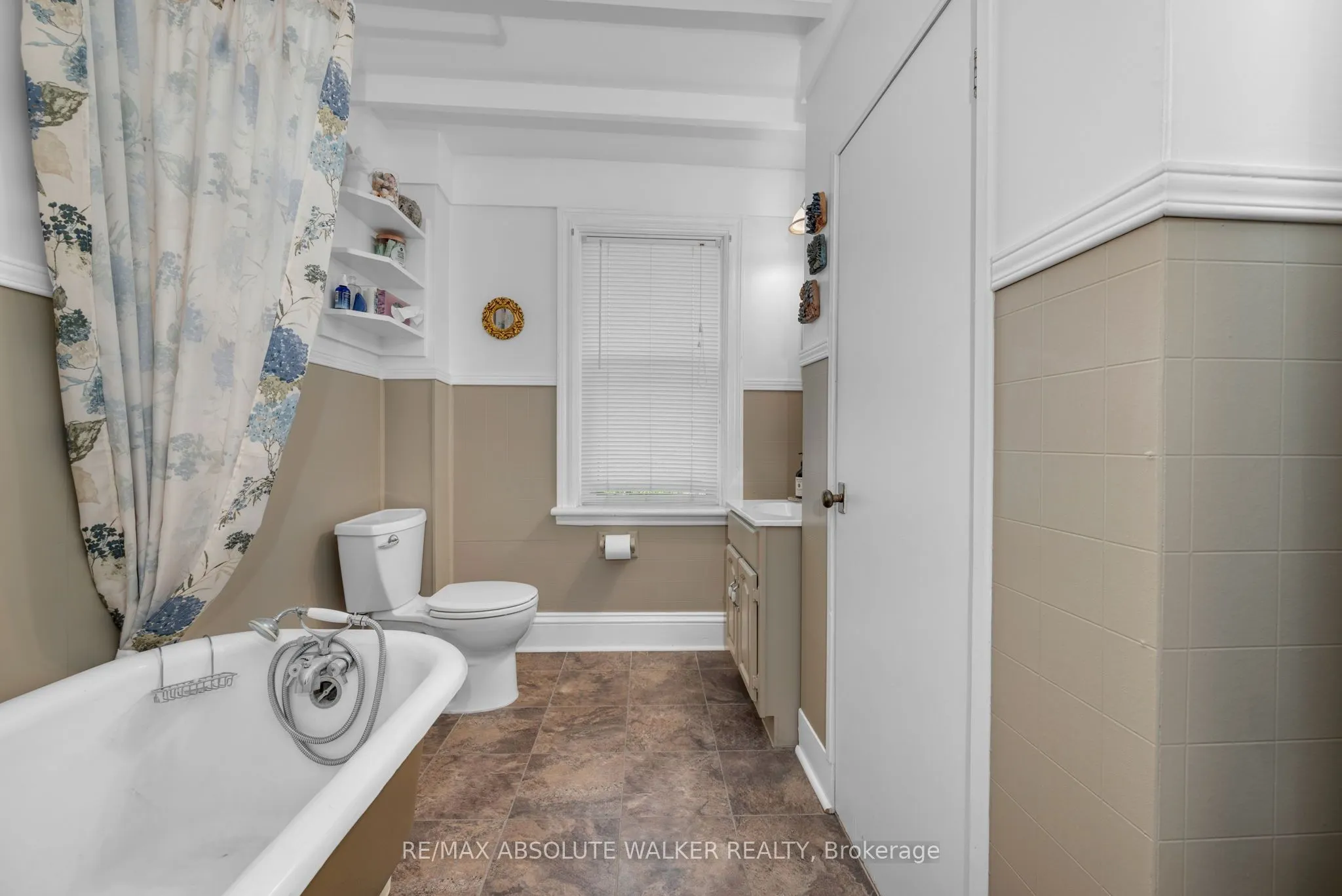 383 Danforth Avenue