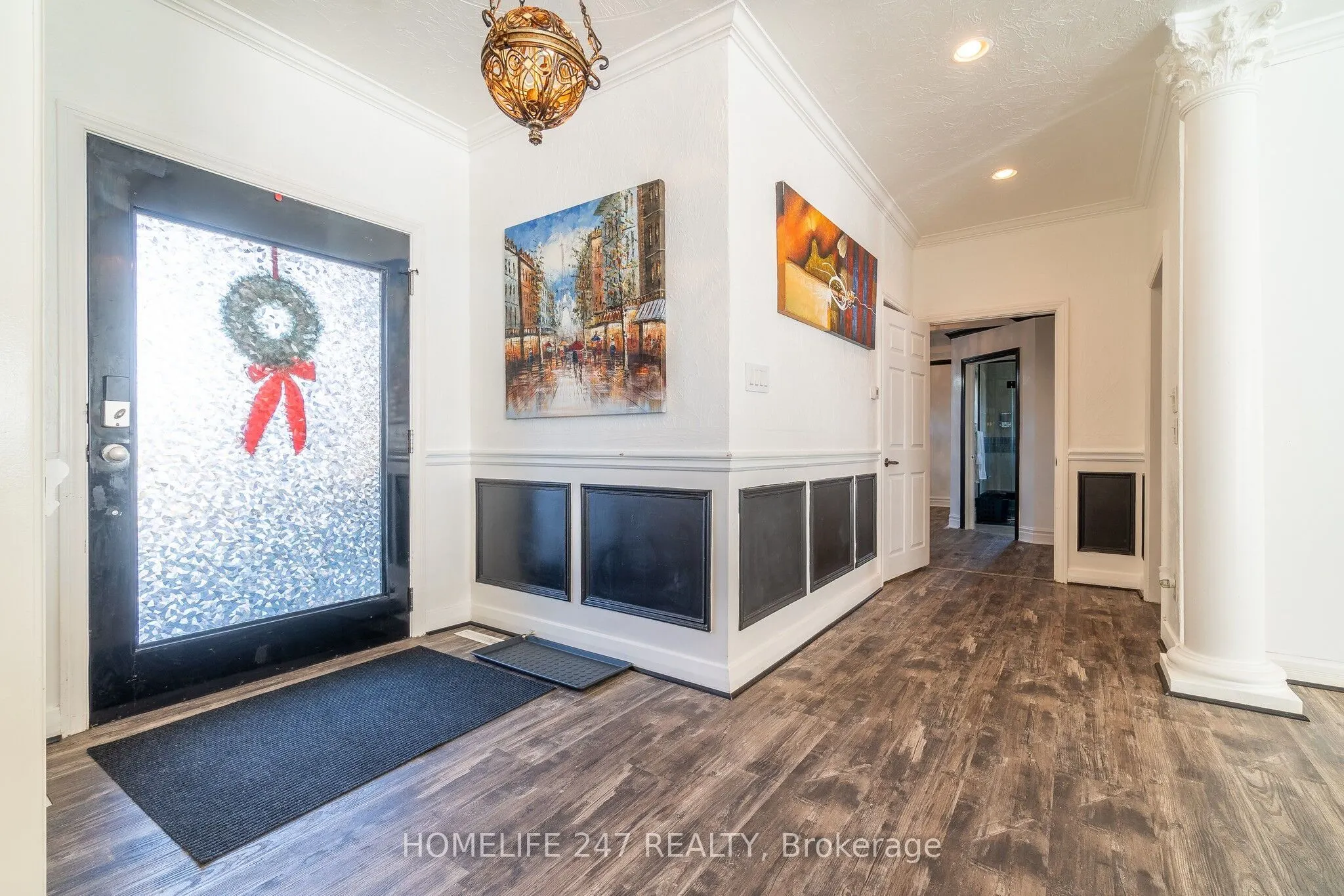 137 Commissioners Road E