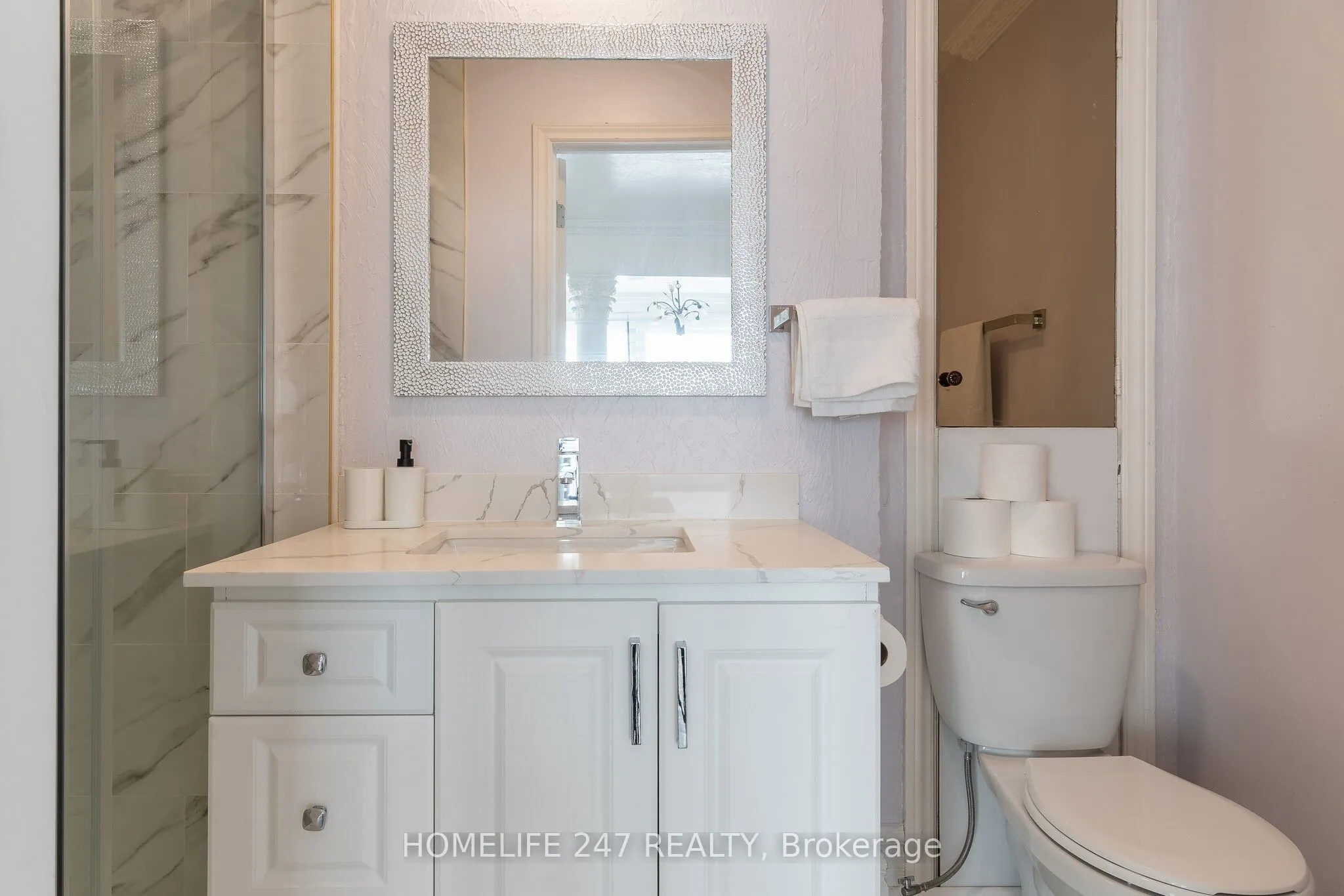 137 Commissioners Road E