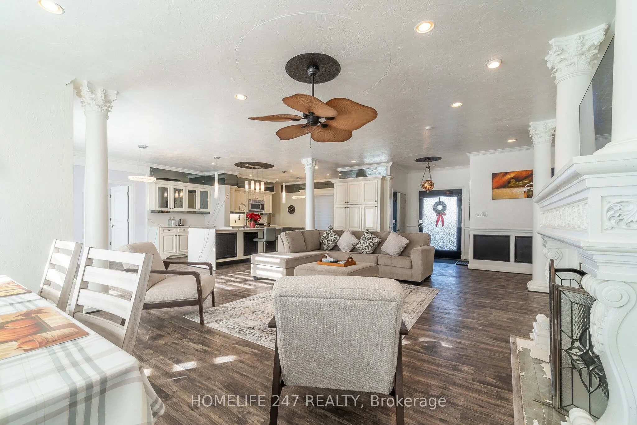 137 Commissioners Road E