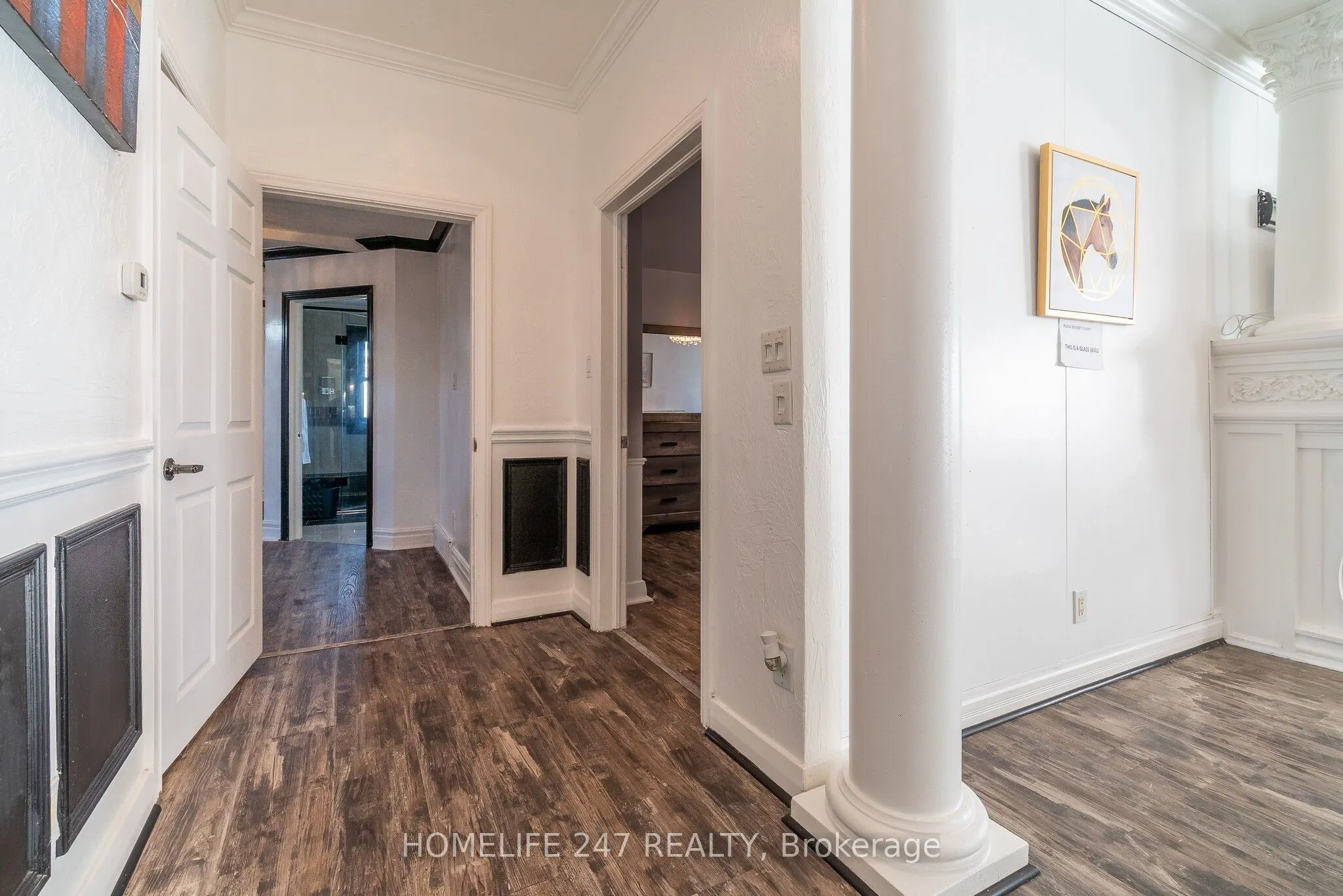 137 Commissioners Road E